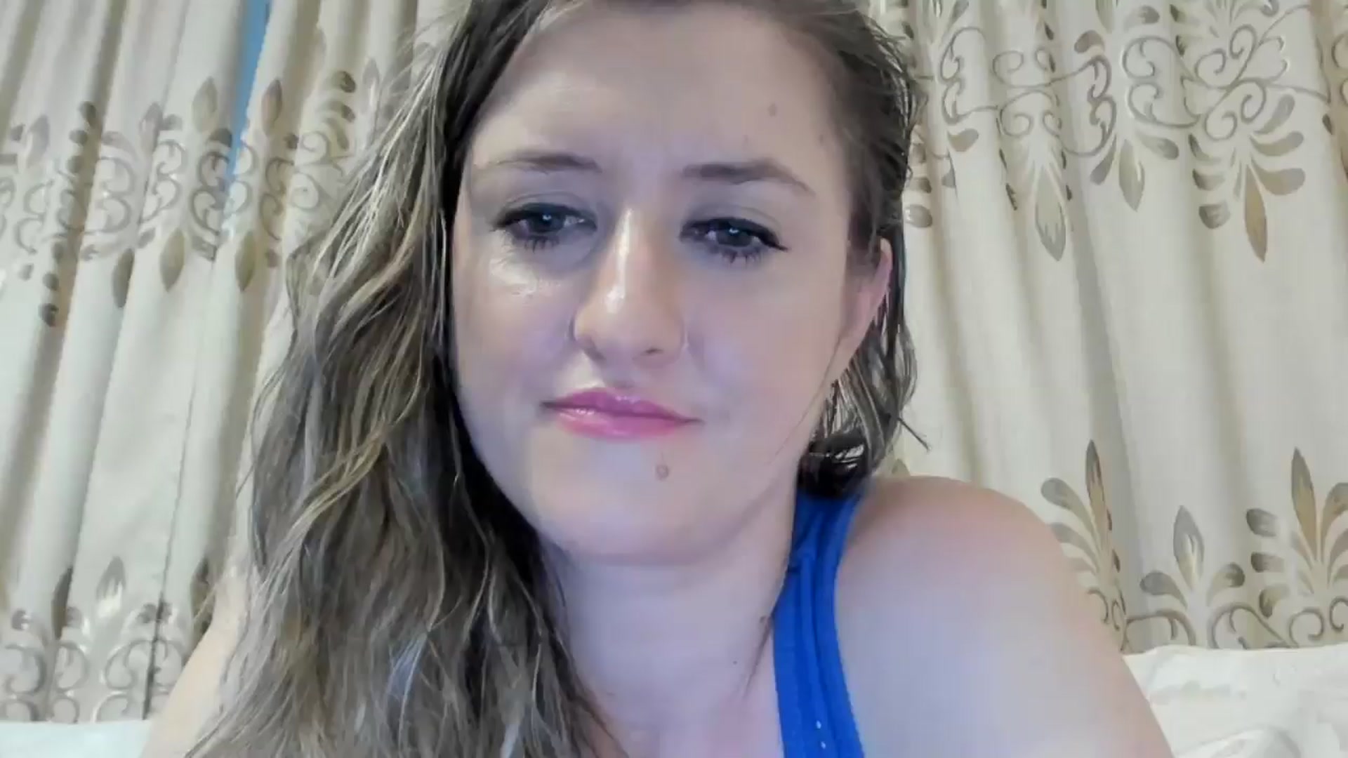 Gallery image thumbnail from BestDream's myfreecams stream on, 08/04/2024, 03:04 image 14 of 20