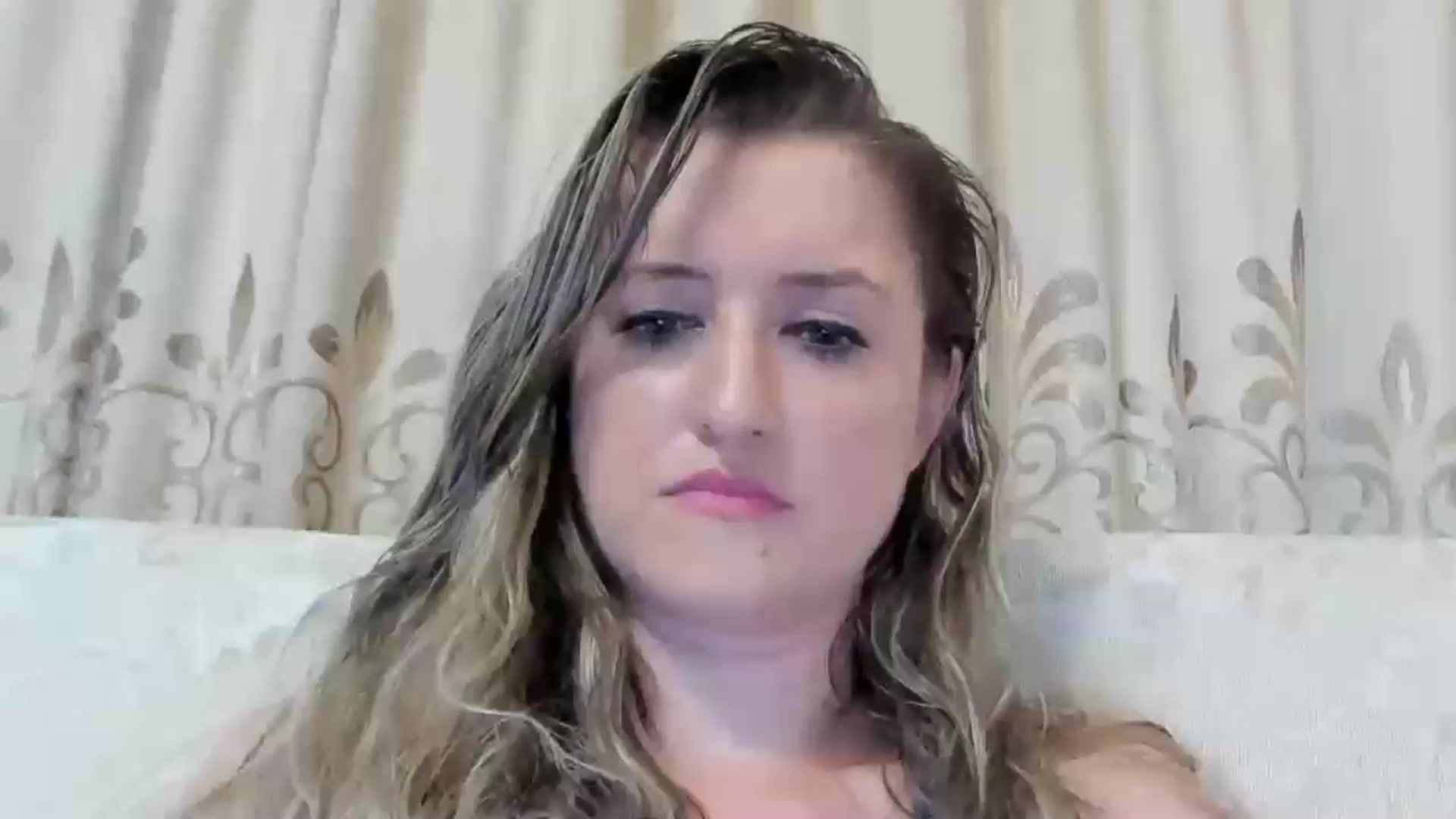 Gallery image thumbnail from BestDream's myfreecams stream on, 08/04/2024, 03:43 image 19 of 20