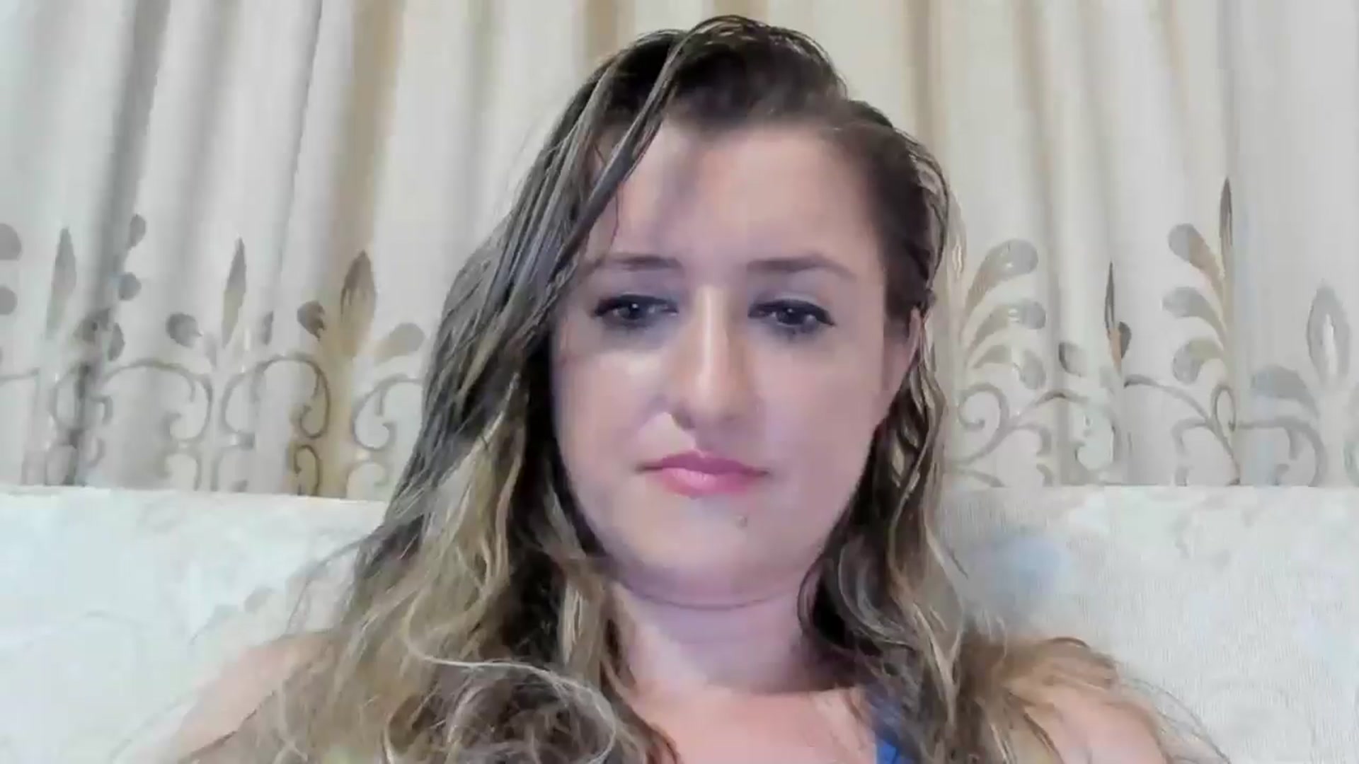Gallery image thumbnail from BestDream's myfreecams stream on, 08/04/2024, 03:43 image 12 of 20