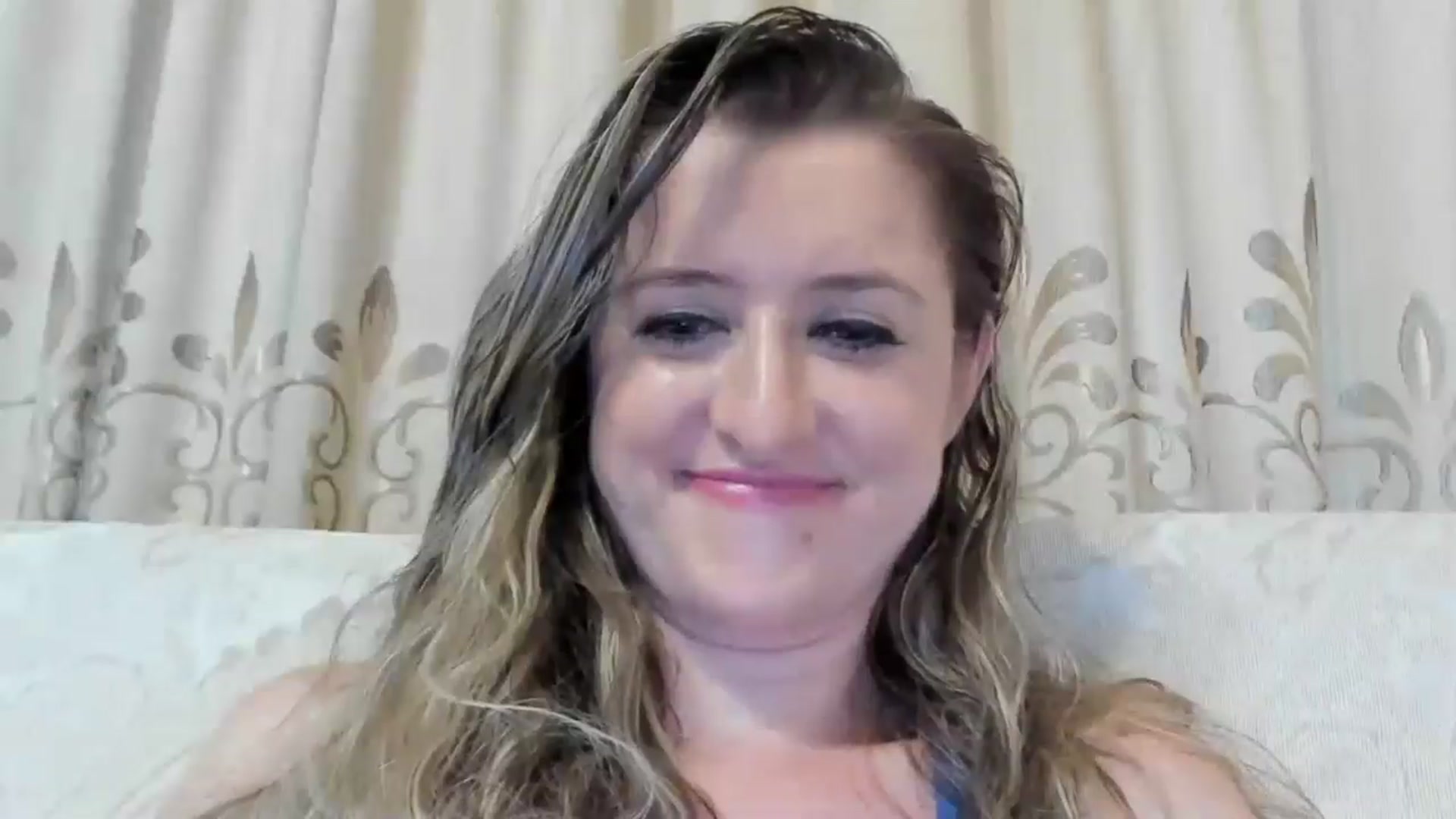 Gallery image thumbnail from BestDream's myfreecams stream on, 08/04/2024, 03:43 image 8 of 20