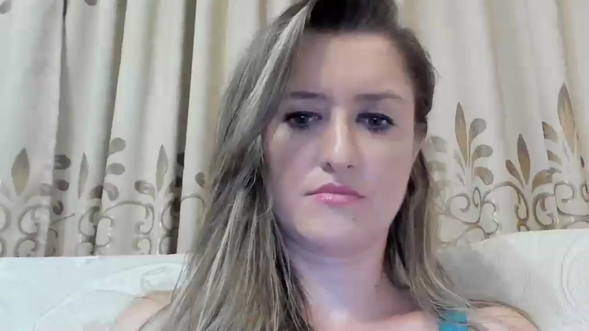 Gallery image thumbnail from BestDream's myfreecams stream on, 08/04/2024, 22:35 image 18 of 20