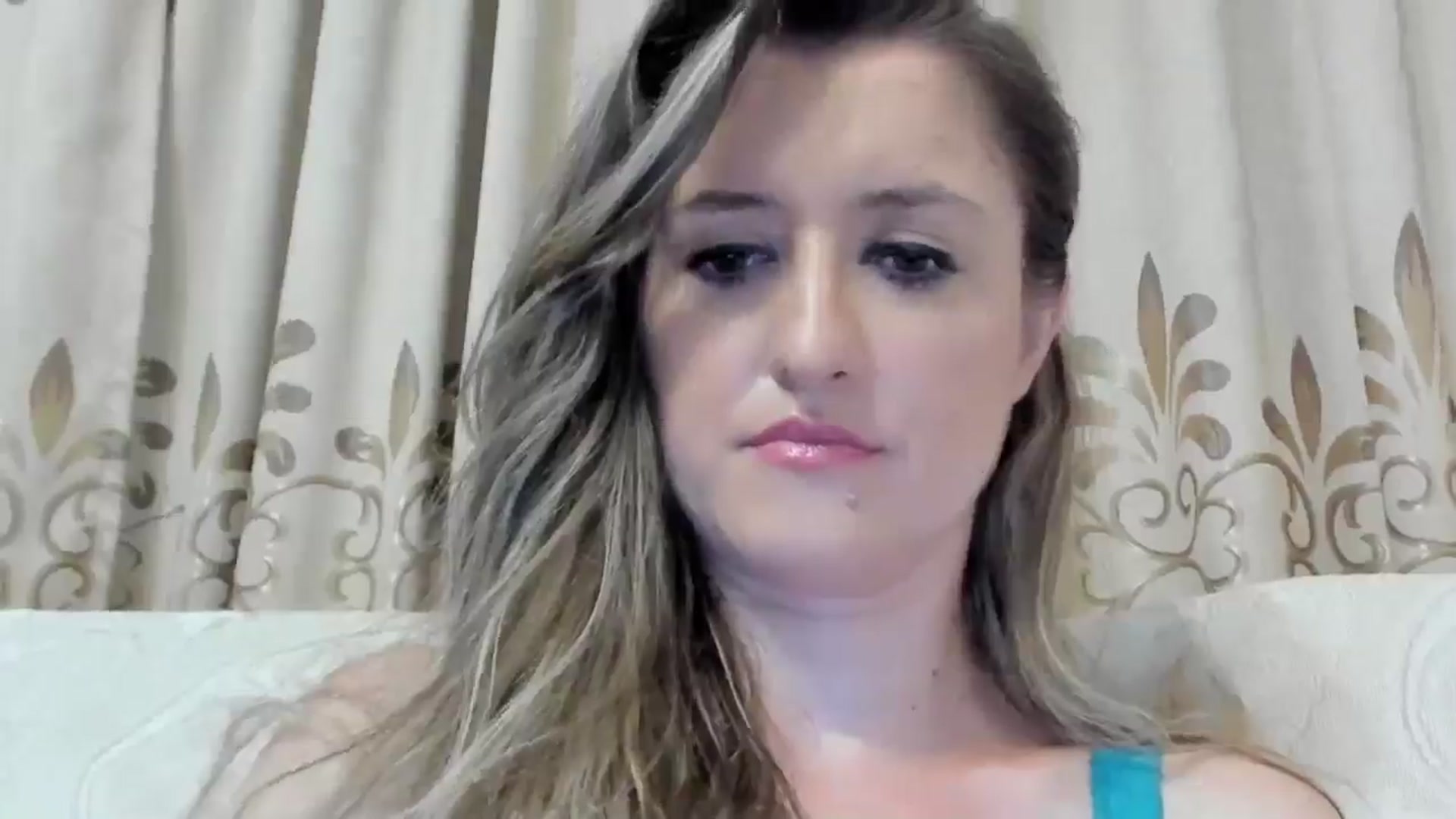 Gallery image thumbnail from BestDream's myfreecams stream on, 08/04/2024, 22:35 image 5 of 20