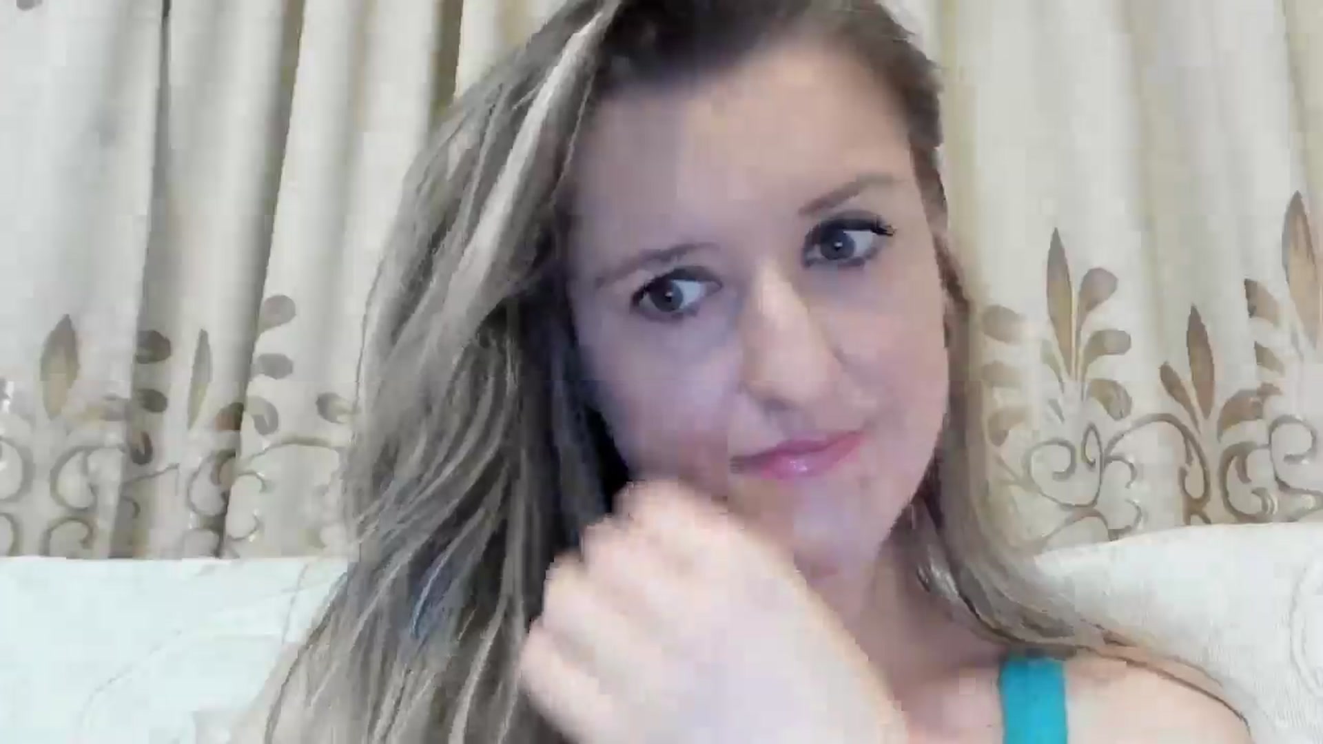 Gallery image thumbnail from BestDream's myfreecams stream on, 08/04/2024, 22:35 image 7 of 20
