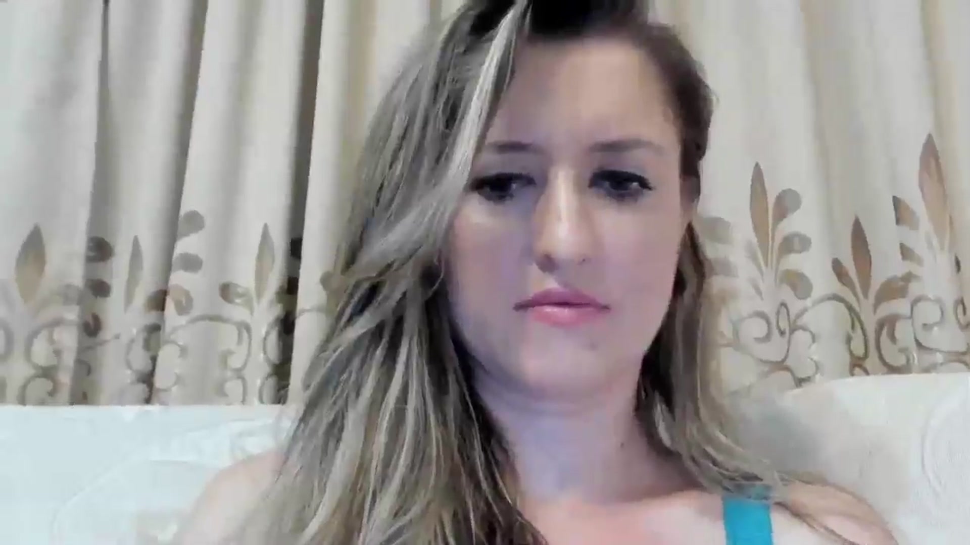 Gallery image thumbnail from BestDream's myfreecams stream on, 08/04/2024, 22:35 image 15 of 20