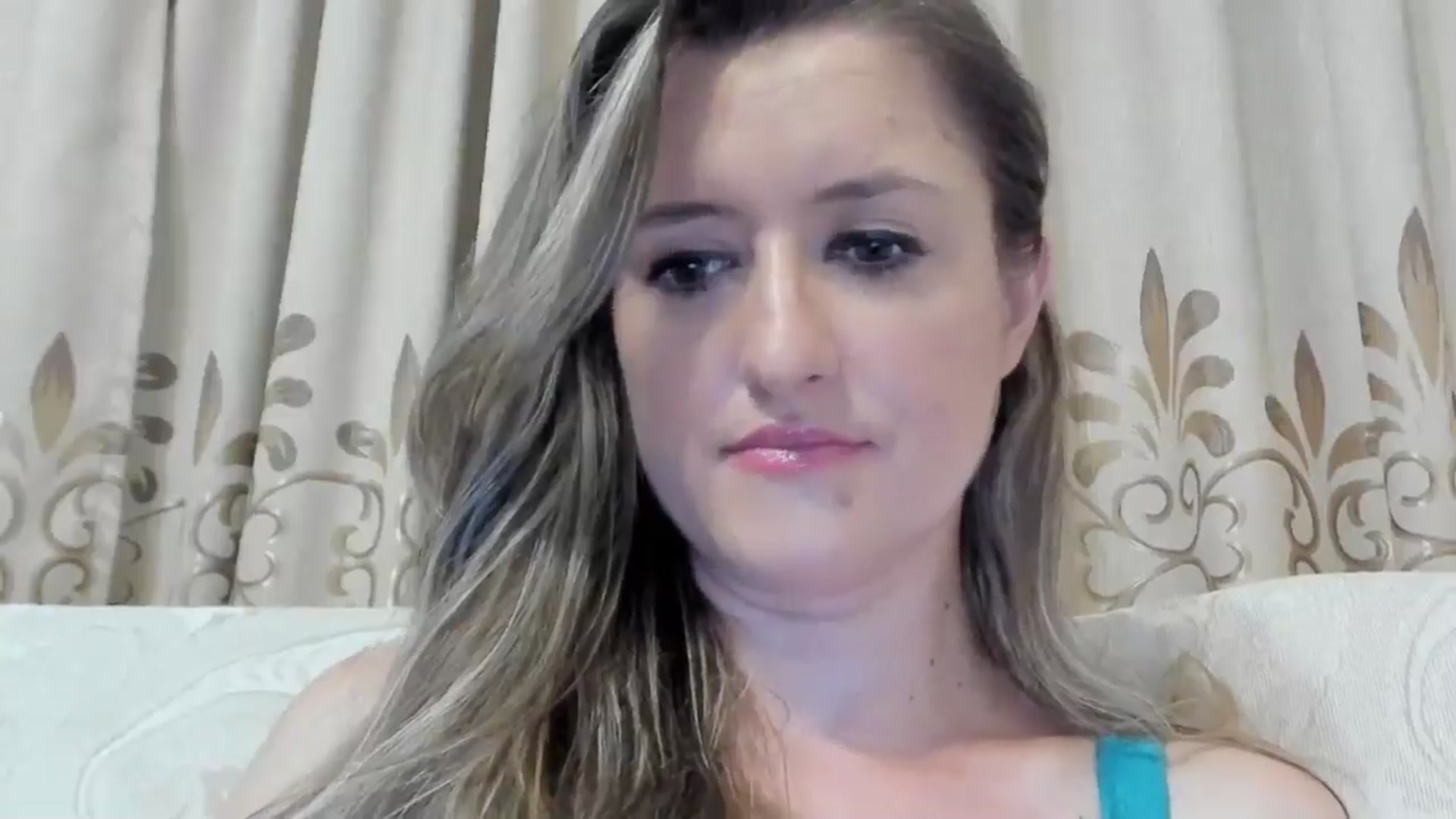 Gallery image thumbnail from BestDream's myfreecams stream on, 08/04/2024, 22:35 image 4 of 20