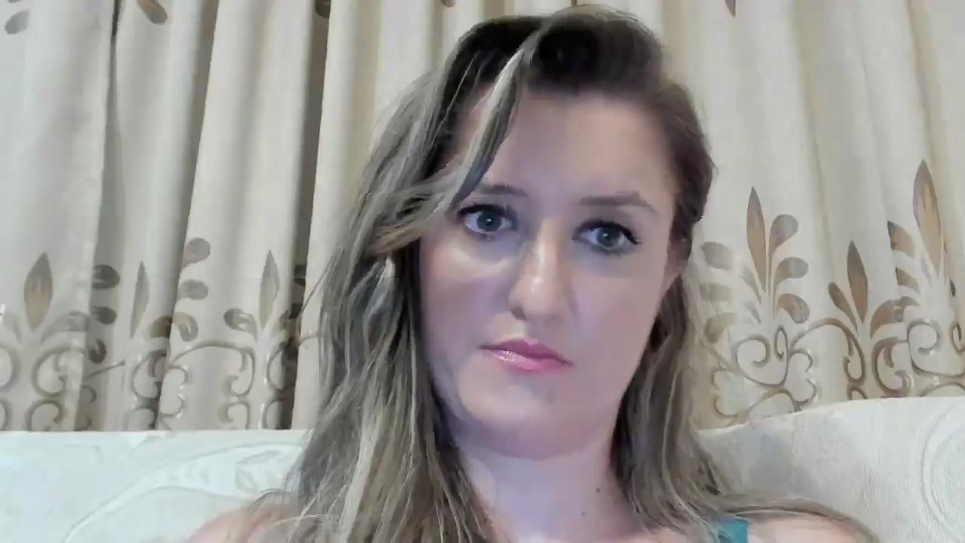 Gallery image thumbnail from BestDream's myfreecams stream on, 08/04/2024, 22:54 image 2 of 20