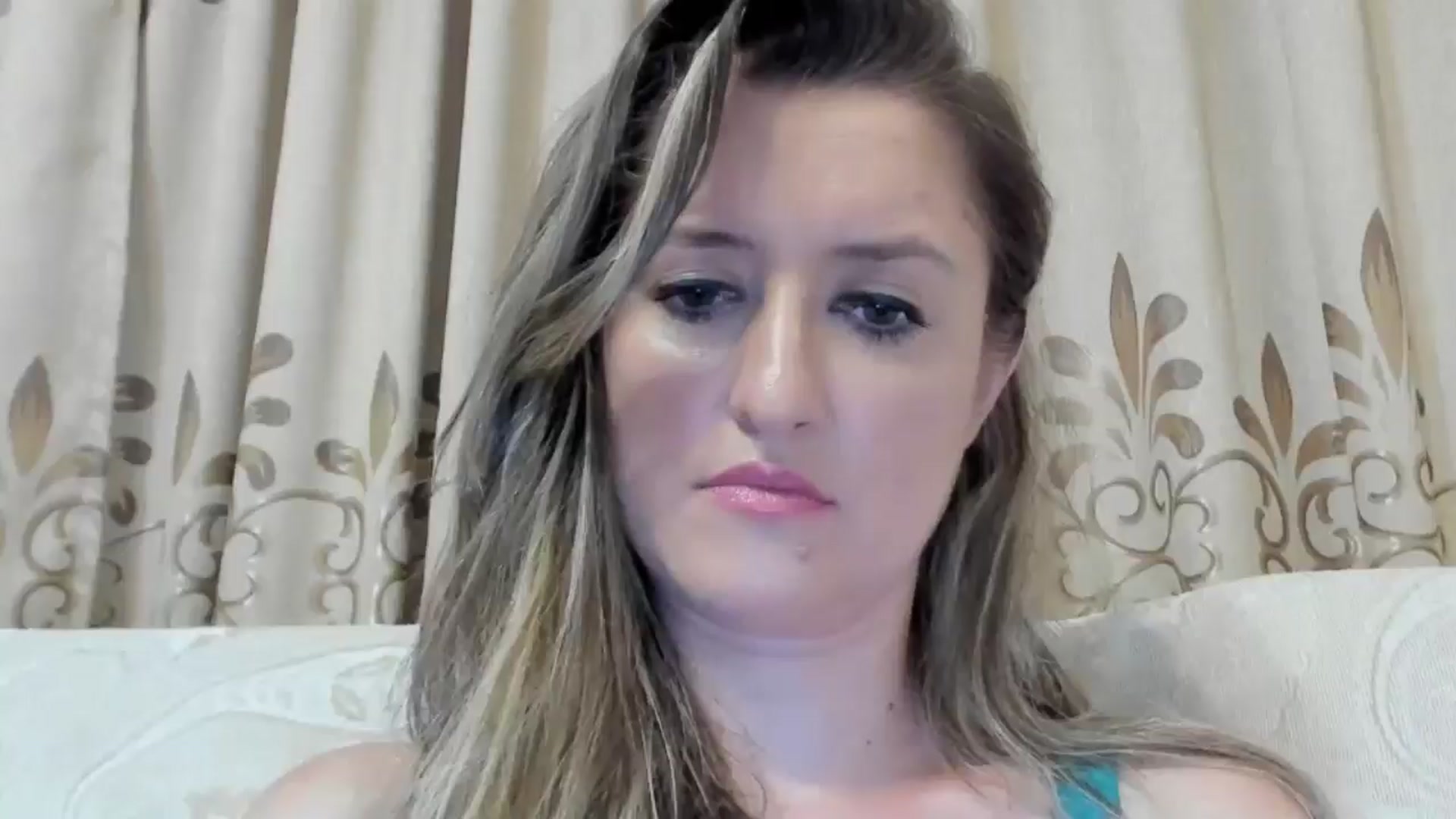 Gallery image thumbnail from BestDream's myfreecams stream on, 08/04/2024, 22:54 image 11 of 20