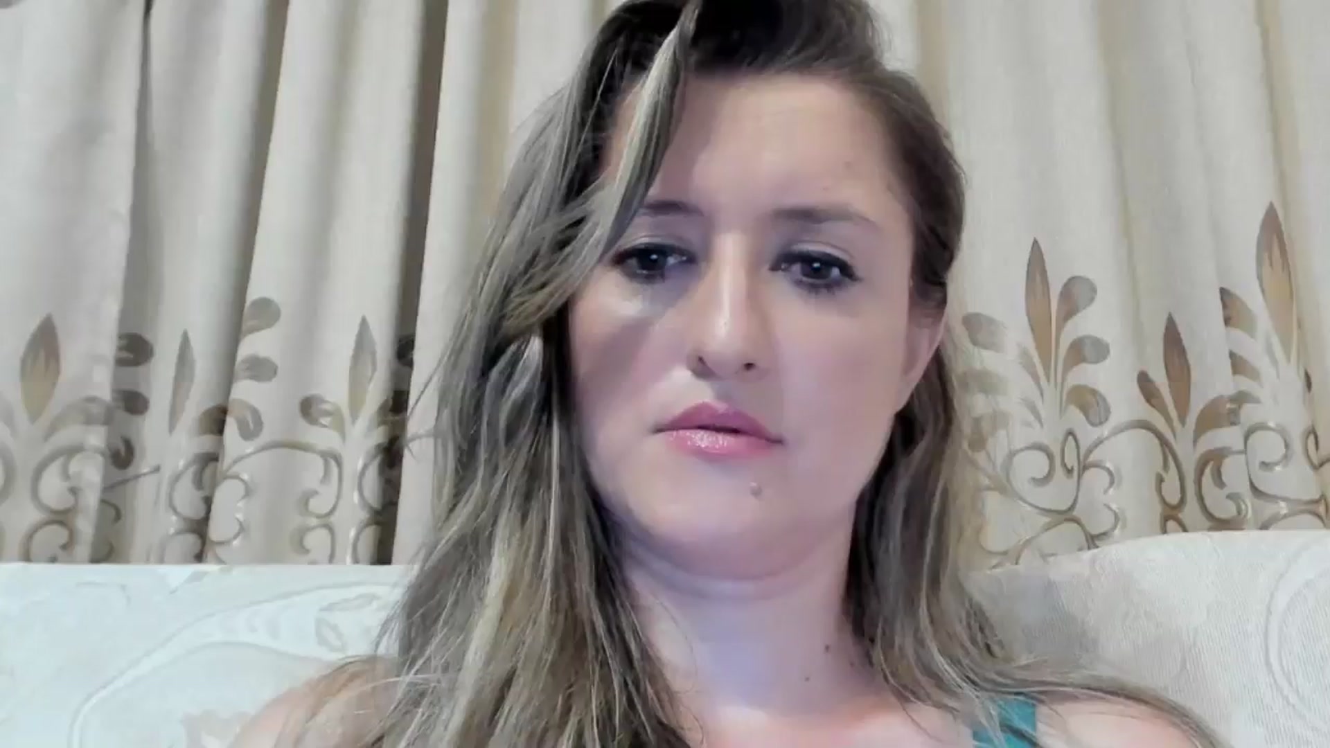 Gallery image thumbnail from BestDream's myfreecams stream on, 08/04/2024, 22:54 image 4 of 20