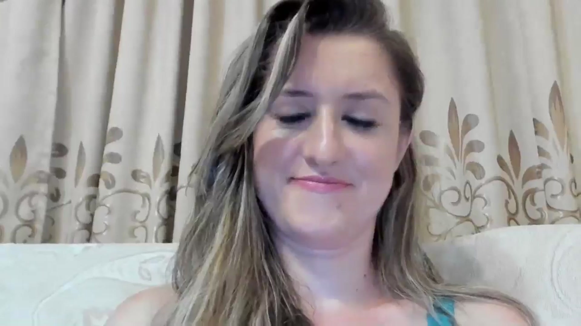 Gallery image thumbnail from BestDream's myfreecams stream on, 08/04/2024, 22:54 image 12 of 20
