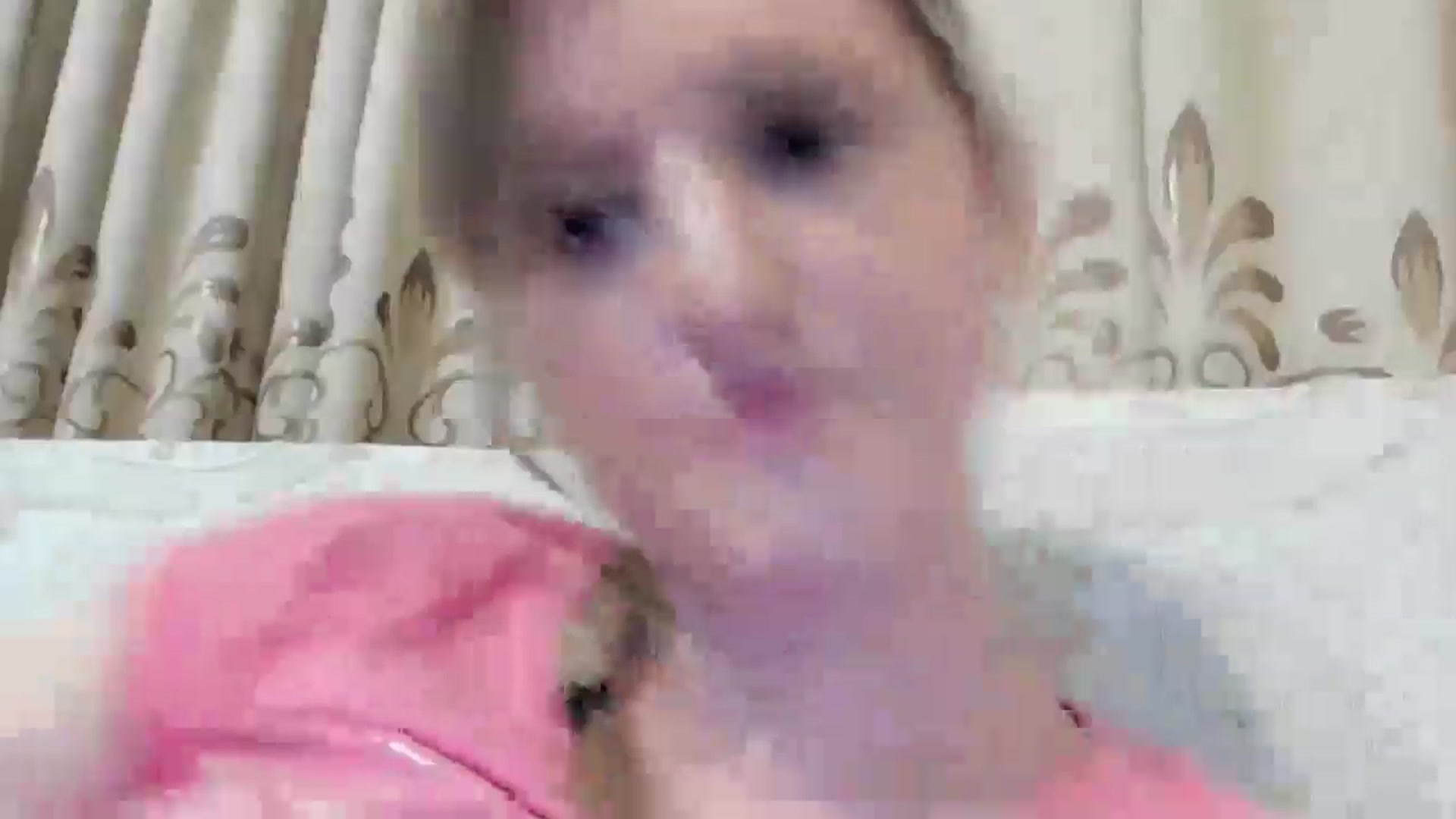Gallery image thumbnail from BestDream's myfreecams stream on, 08/05/2024, 23:35 image 8 of 20