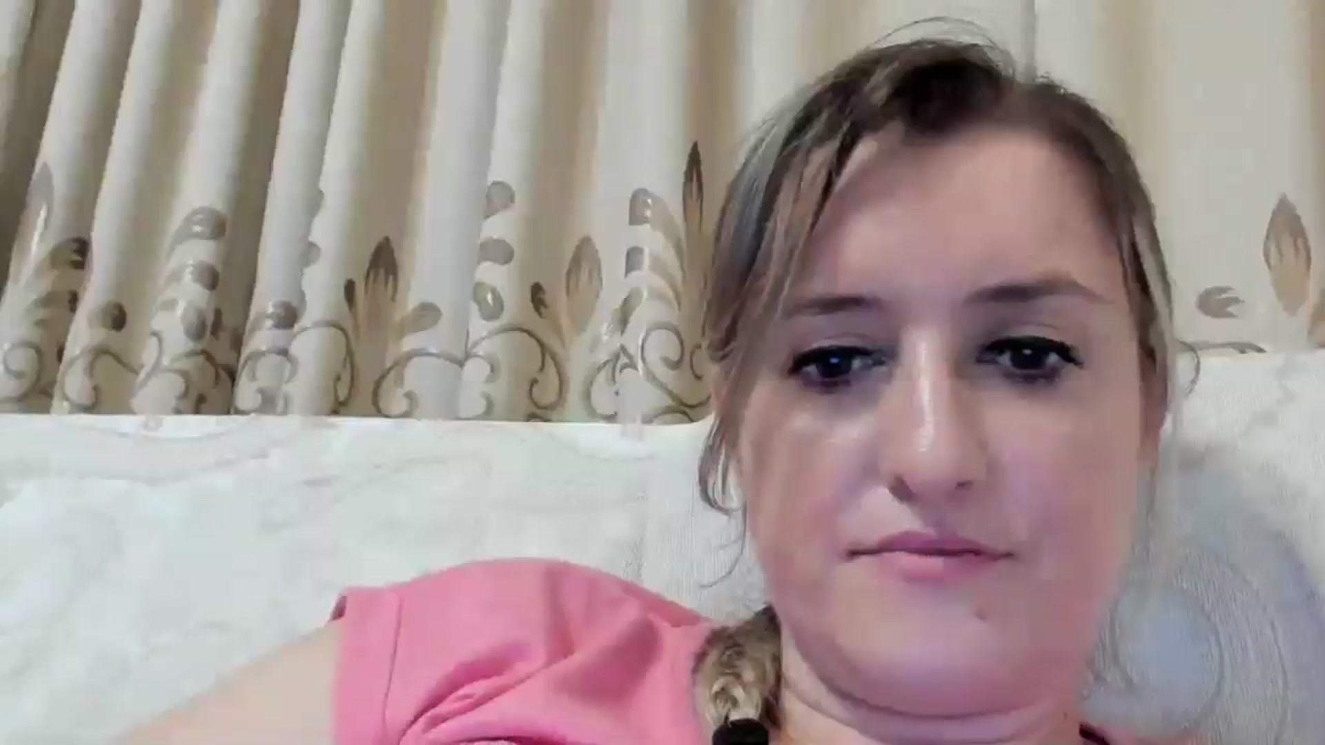 Gallery image thumbnail from BestDream's myfreecams stream on, 08/05/2024, 23:35 image 13 of 20