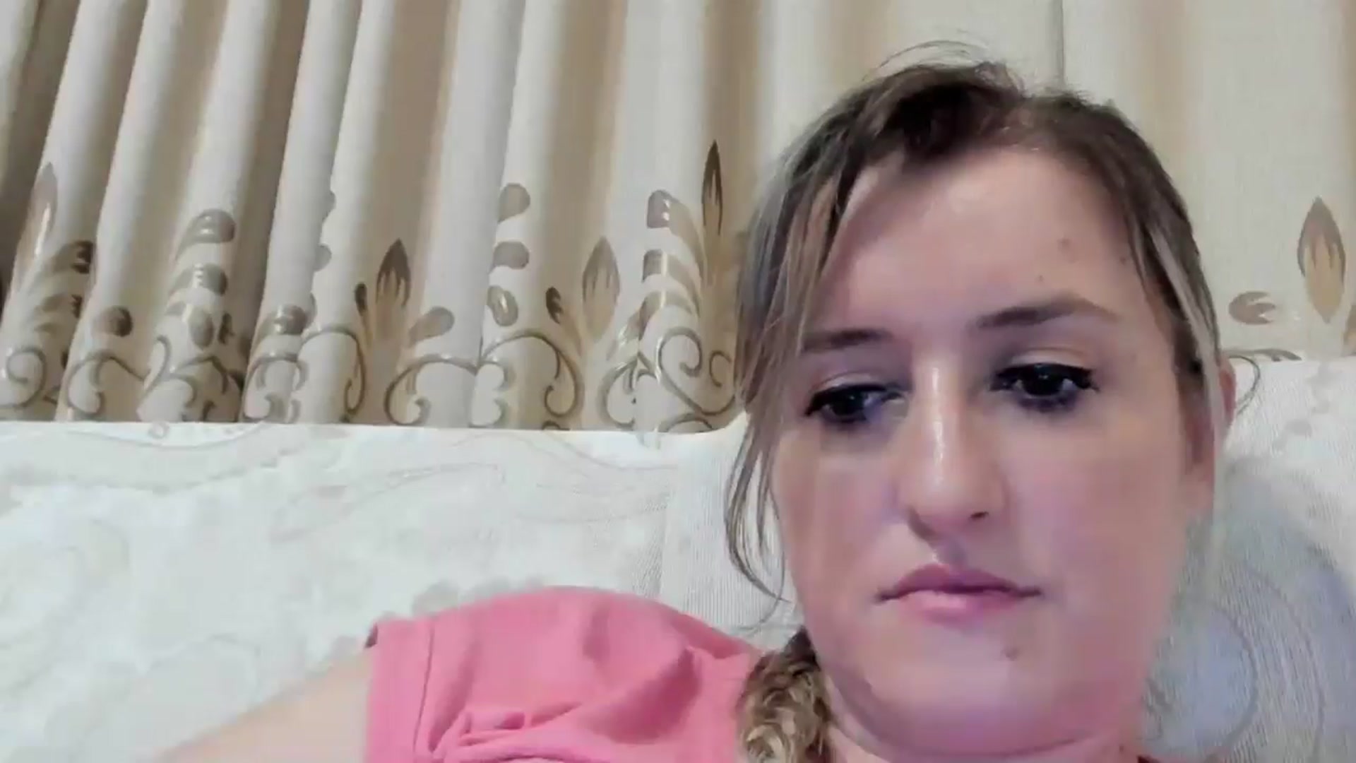 Gallery image thumbnail from BestDream's myfreecams stream on, 08/05/2024, 23:35 image 19 of 20