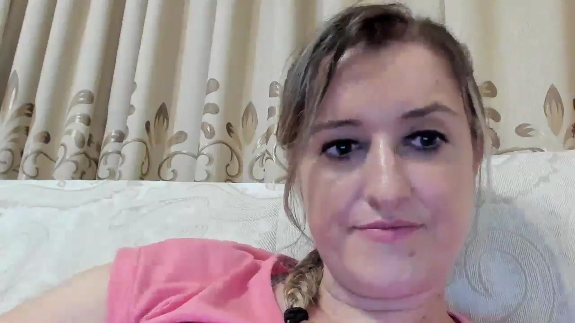Gallery image thumbnail from BestDream's myfreecams stream on, 08/05/2024, 23:35 image 3 of 20