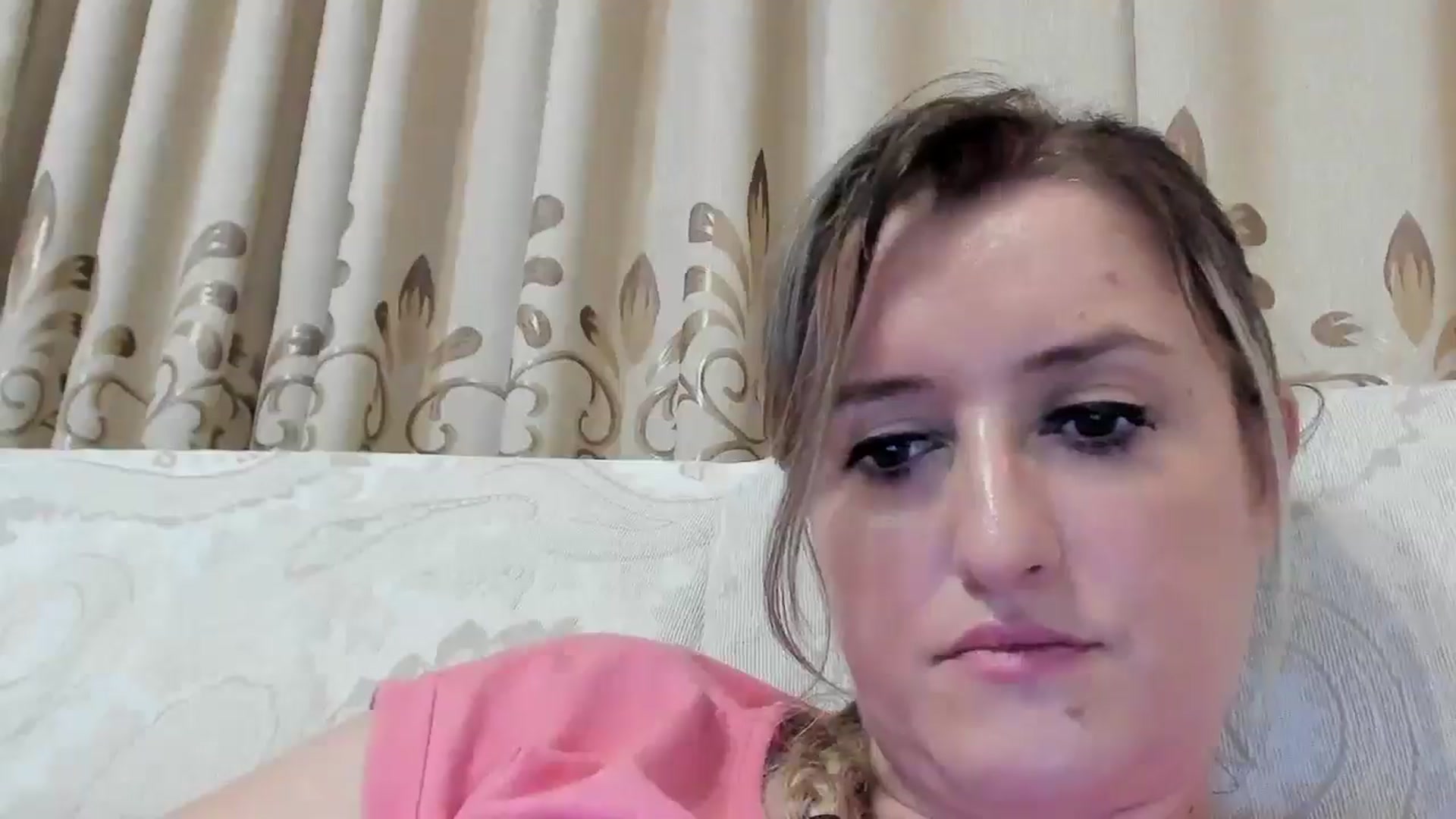 Gallery image thumbnail from BestDream's myfreecams stream on, 08/05/2024, 23:51 image 7 of 20
