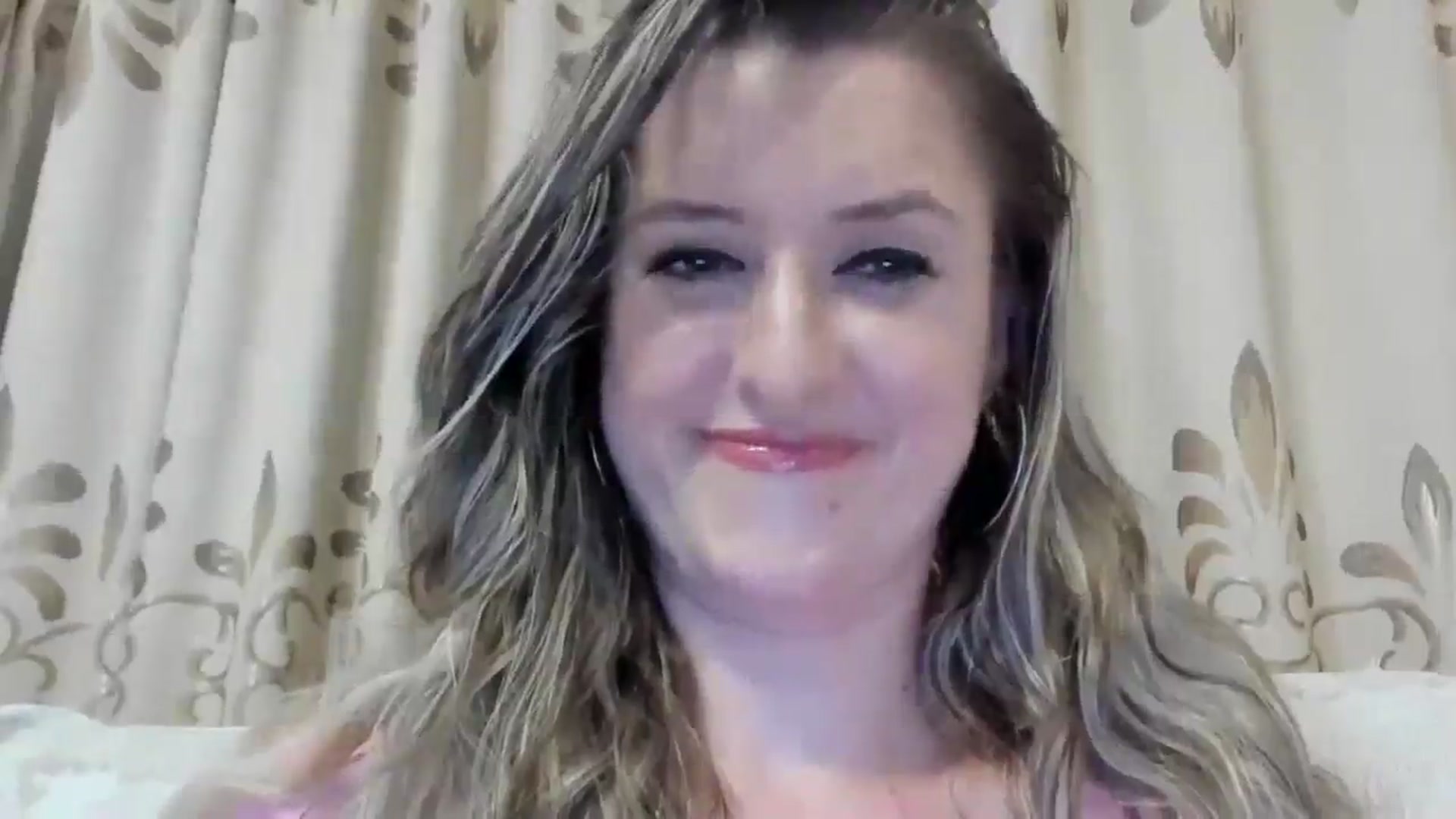 Gallery image thumbnail from BestDream's myfreecams stream on, 08/06/2024, 23:18 image 8 of 20