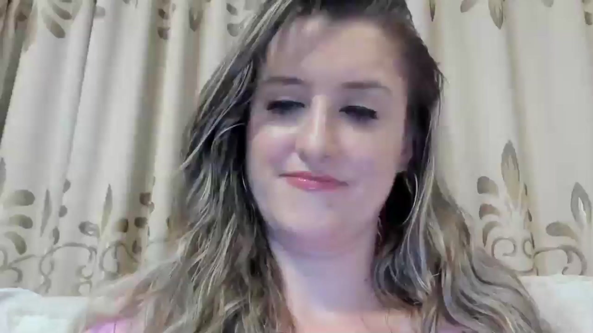 Gallery image thumbnail from BestDream's myfreecams stream on, 08/06/2024, 23:18 image 7 of 20