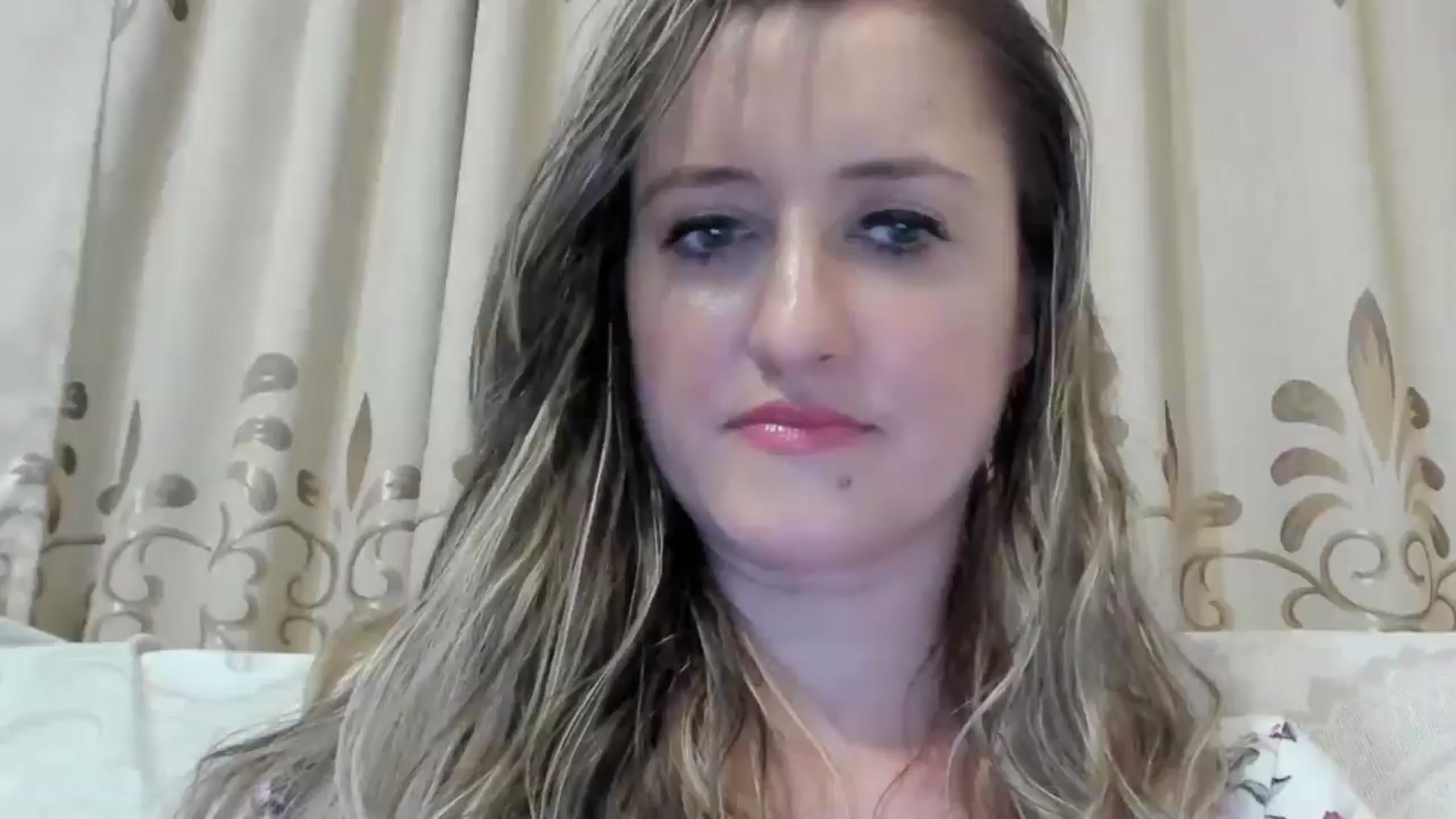 Gallery image thumbnail from BestDream's myfreecams stream on, 08/07/2024, 22:33 image 1 of 20