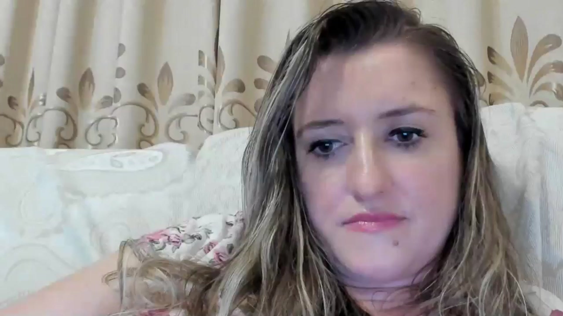 Gallery image thumbnail from BestDream's myfreecams stream on, 08/08/2024, 24:01 image 11 of 20