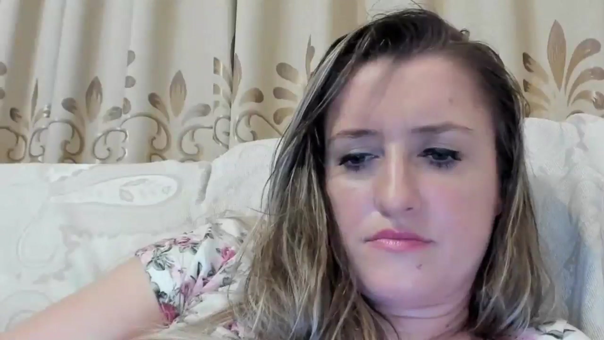 Gallery image thumbnail from BestDream's myfreecams stream on, 08/08/2024, 01:03 image 2 of 20