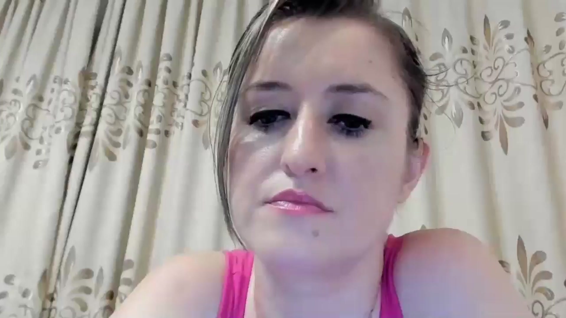 Gallery image thumbnail from BestDream's myfreecams stream on, 08/08/2024, 21:42 image 20 of 20