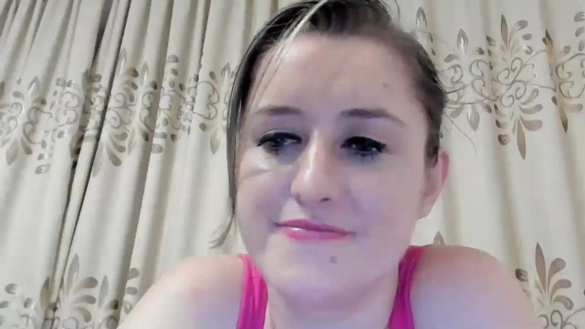 Gallery image thumbnail from BestDream's myfreecams stream on, 08/08/2024, 21:42 image 10 of 20