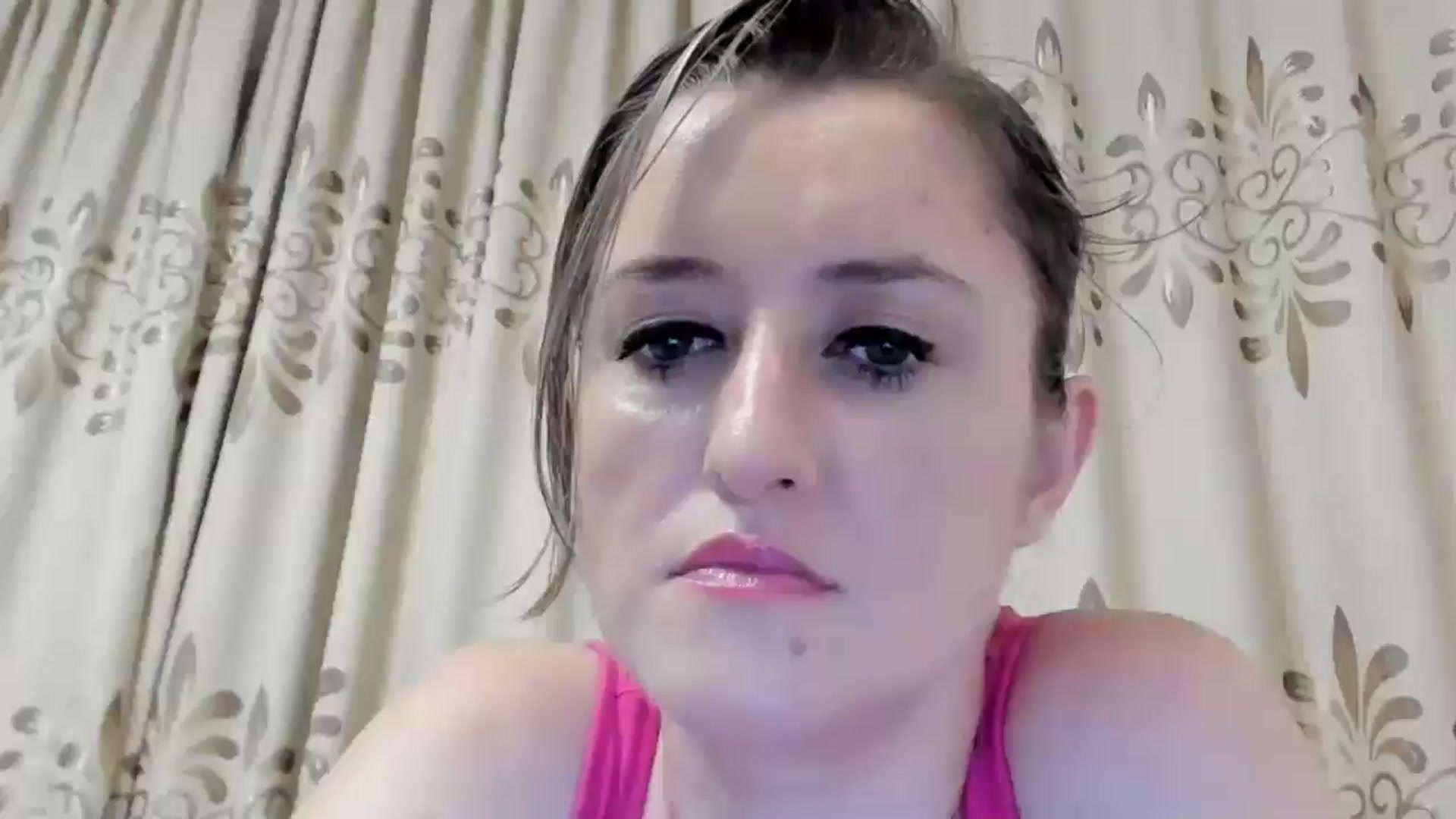 Gallery image thumbnail from BestDream's myfreecams stream on, 08/08/2024, 21:42 image 9 of 20