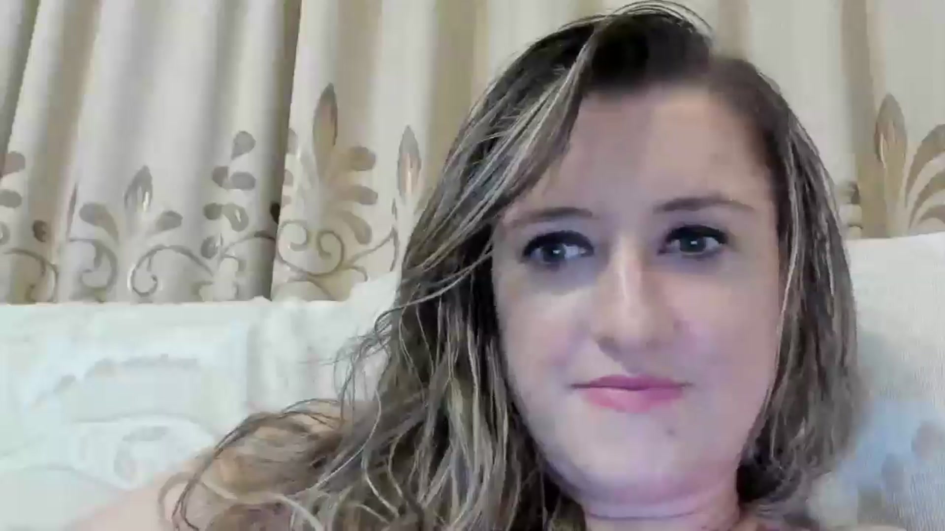 Gallery image thumbnail from BestDream's myfreecams stream on, 08/09/2024, 24:40 image 3 of 20