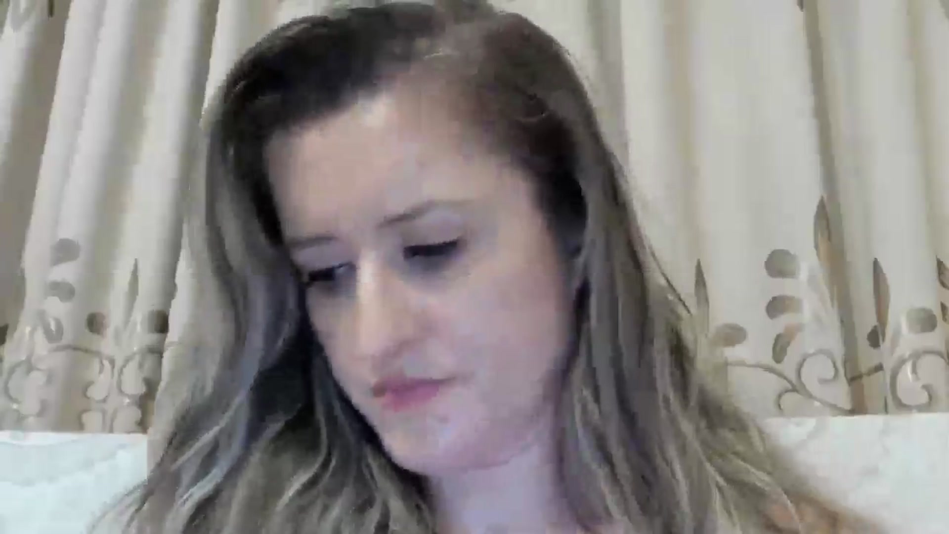 Gallery image thumbnail from BestDream's myfreecams stream on, 08/09/2024, 22:11 image 16 of 20
