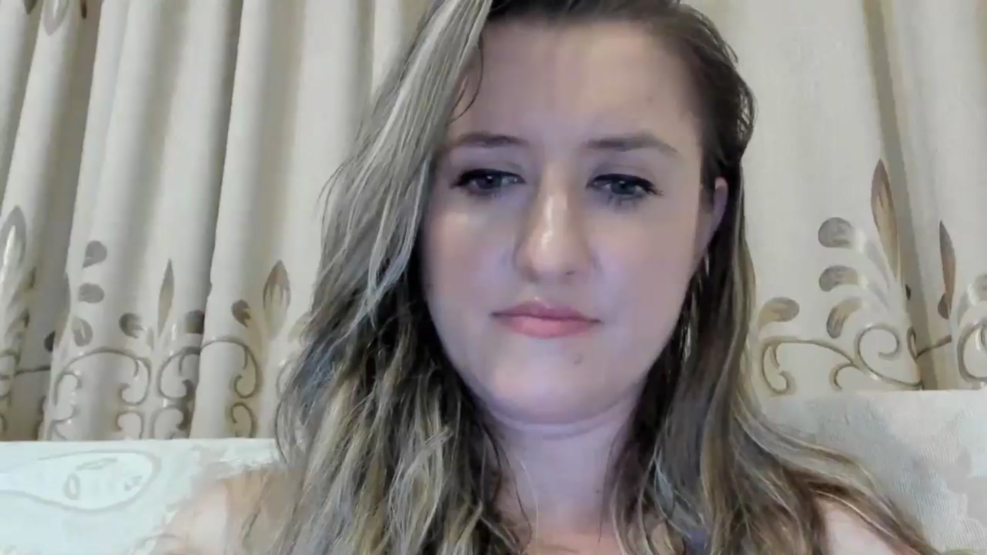 Gallery image thumbnail from BestDream's myfreecams stream on, 08/09/2024, 23:48 image 11 of 20