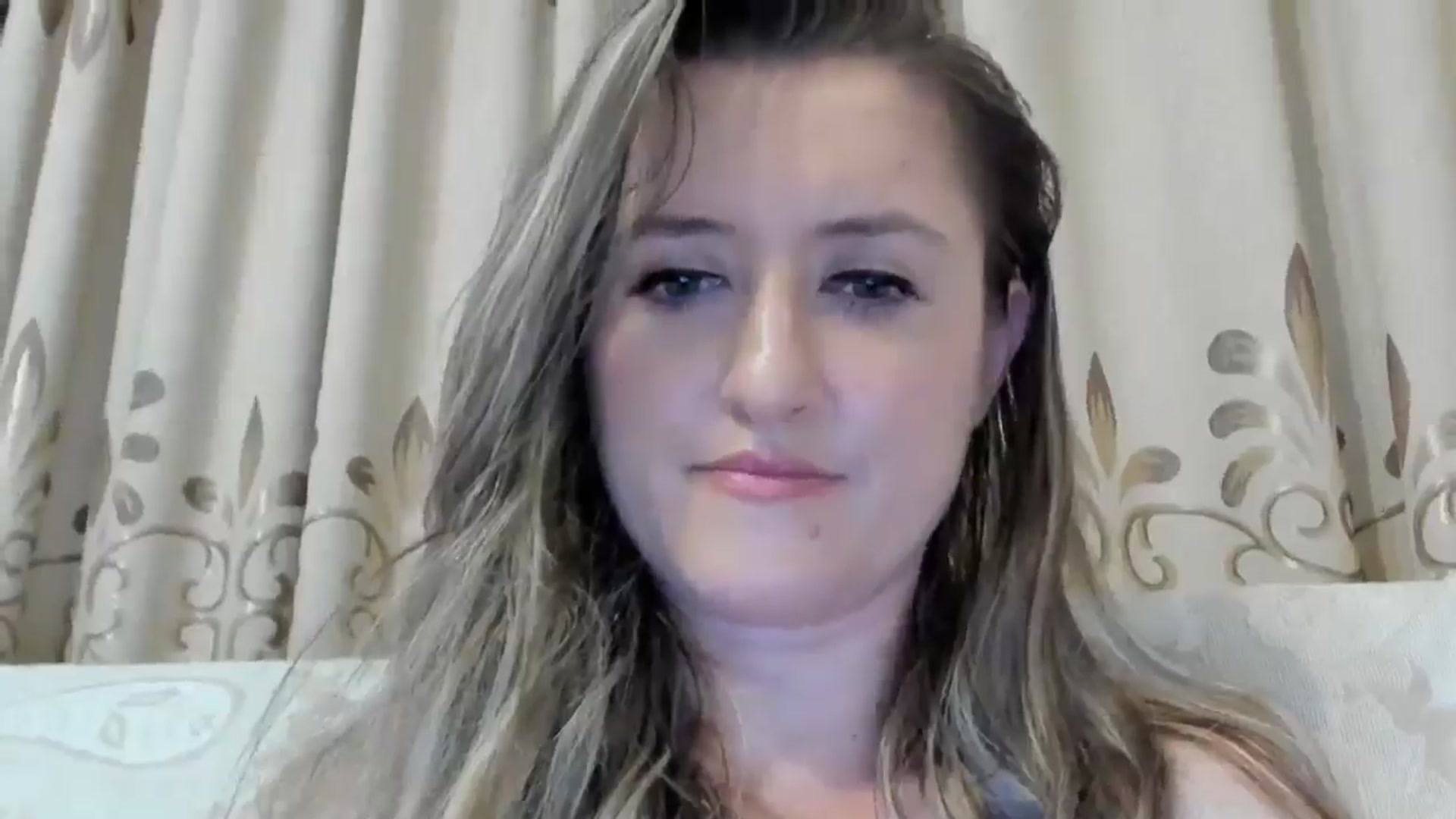 Gallery image thumbnail from BestDream's myfreecams stream on, 08/09/2024, 23:48 image 18 of 20