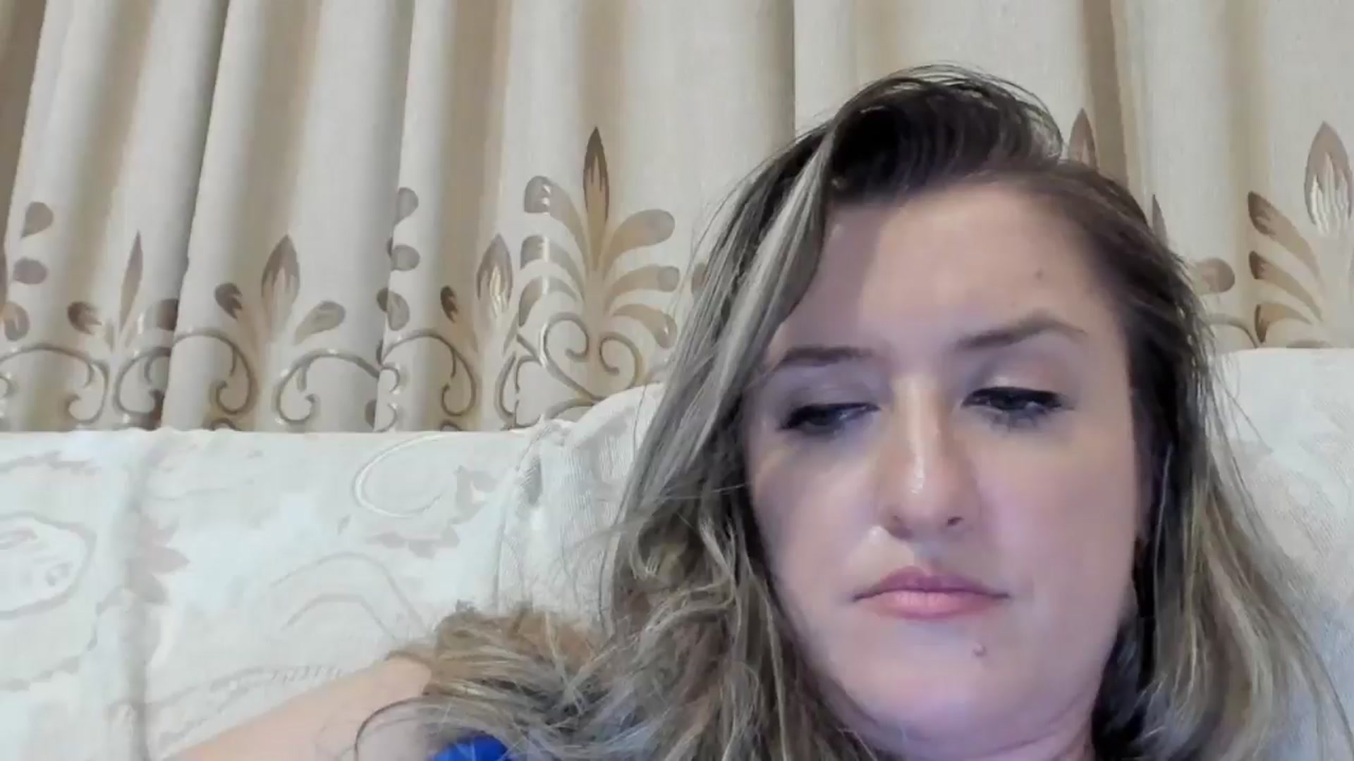 Gallery image thumbnail from BestDream's myfreecams stream on, 08/10/2024, 02:06 image 7 of 20