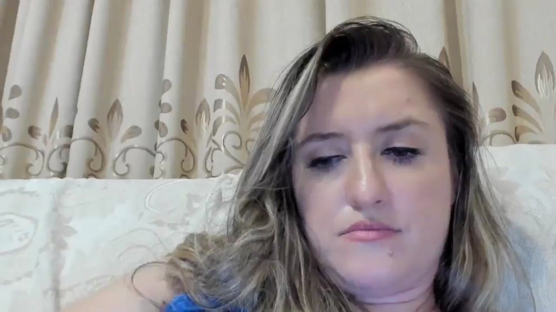 Gallery image thumbnail from BestDream's myfreecams stream on, 08/10/2024, 02:06 image 6 of 20