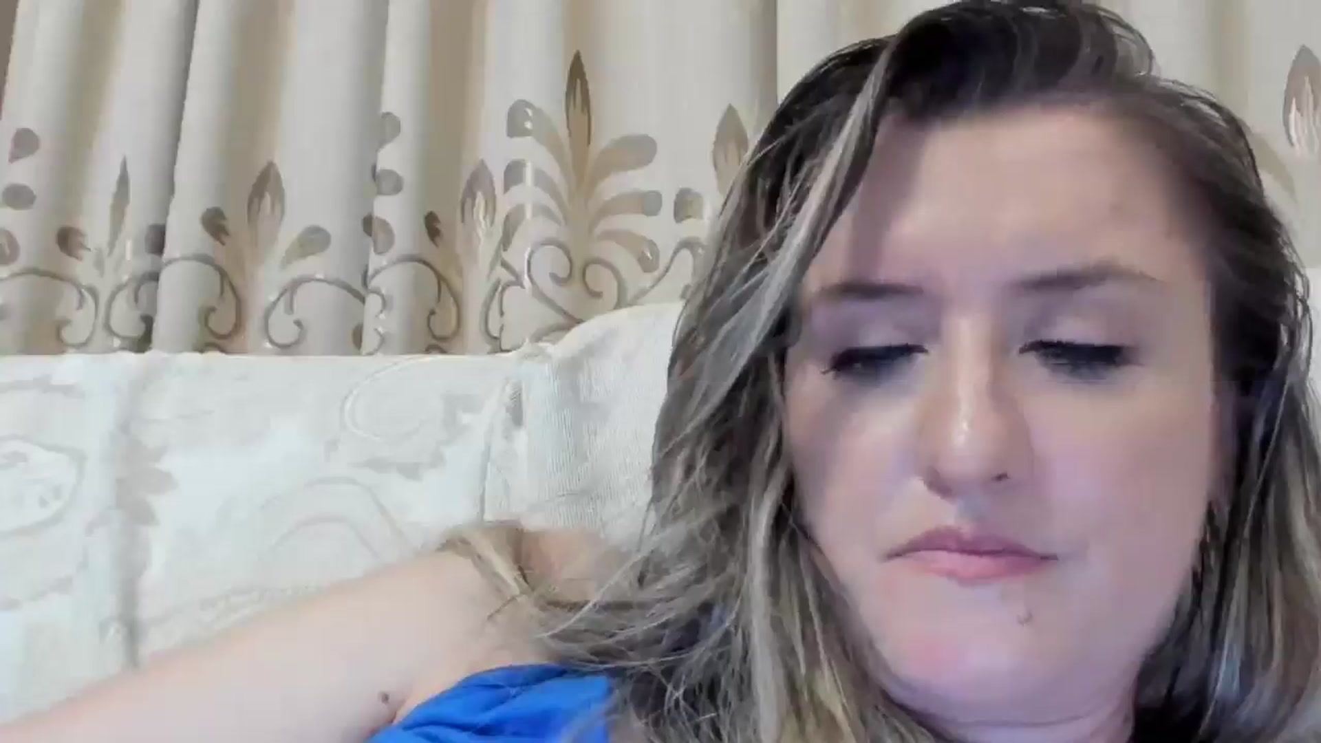 Gallery image thumbnail from BestDream's myfreecams stream on, 08/10/2024, 02:06 image 14 of 20