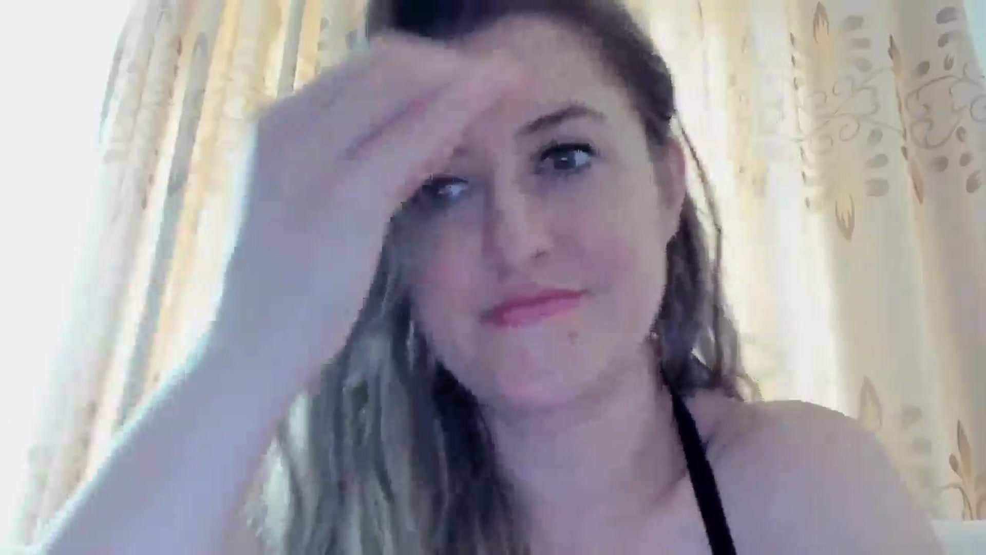 Gallery image thumbnail from BestDream's myfreecams stream on, 08/10/2024, 15:40 image 3 of 20