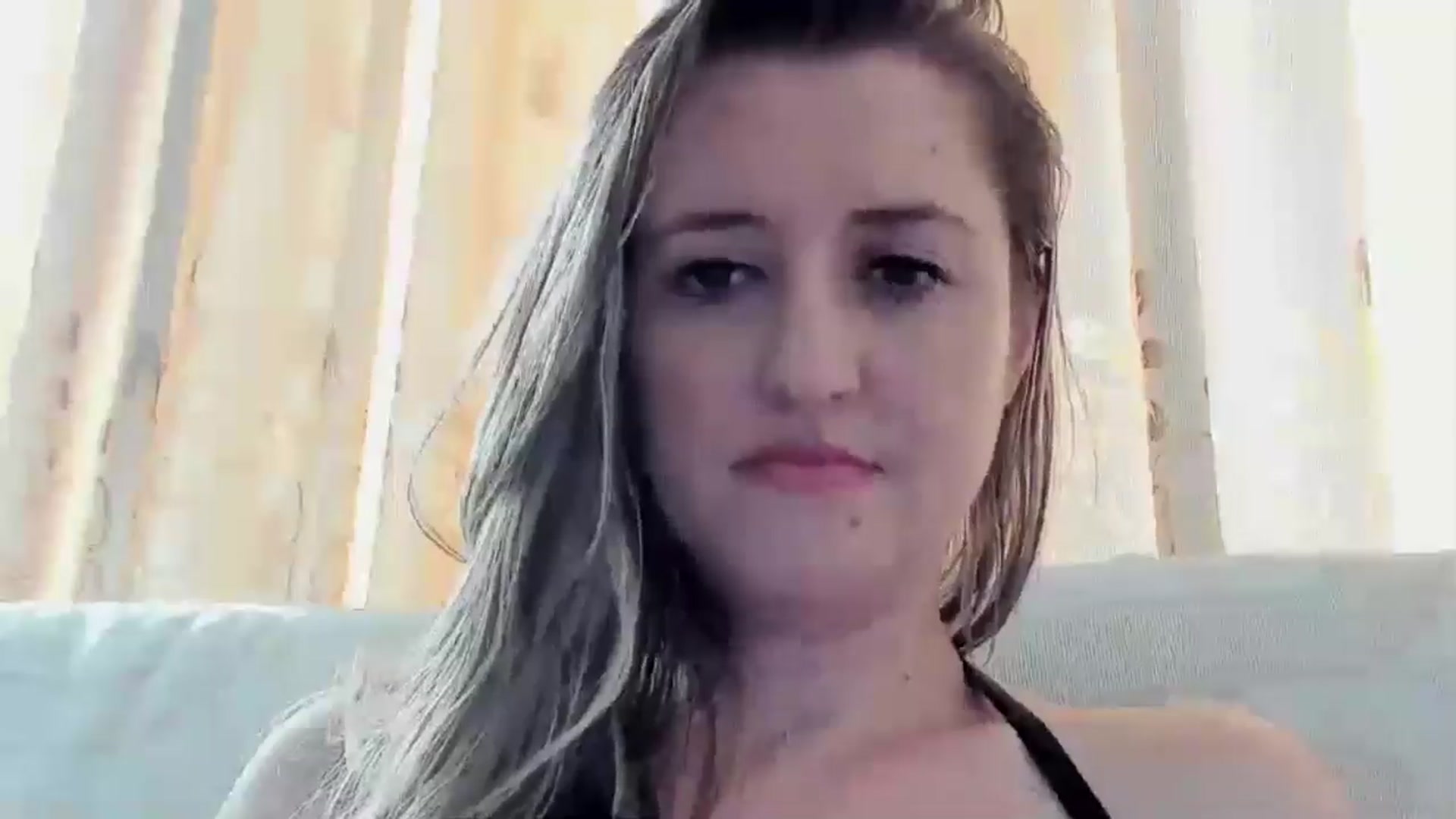 Gallery image thumbnail from BestDream's myfreecams stream on, 08/10/2024, 15:40 image 14 of 20