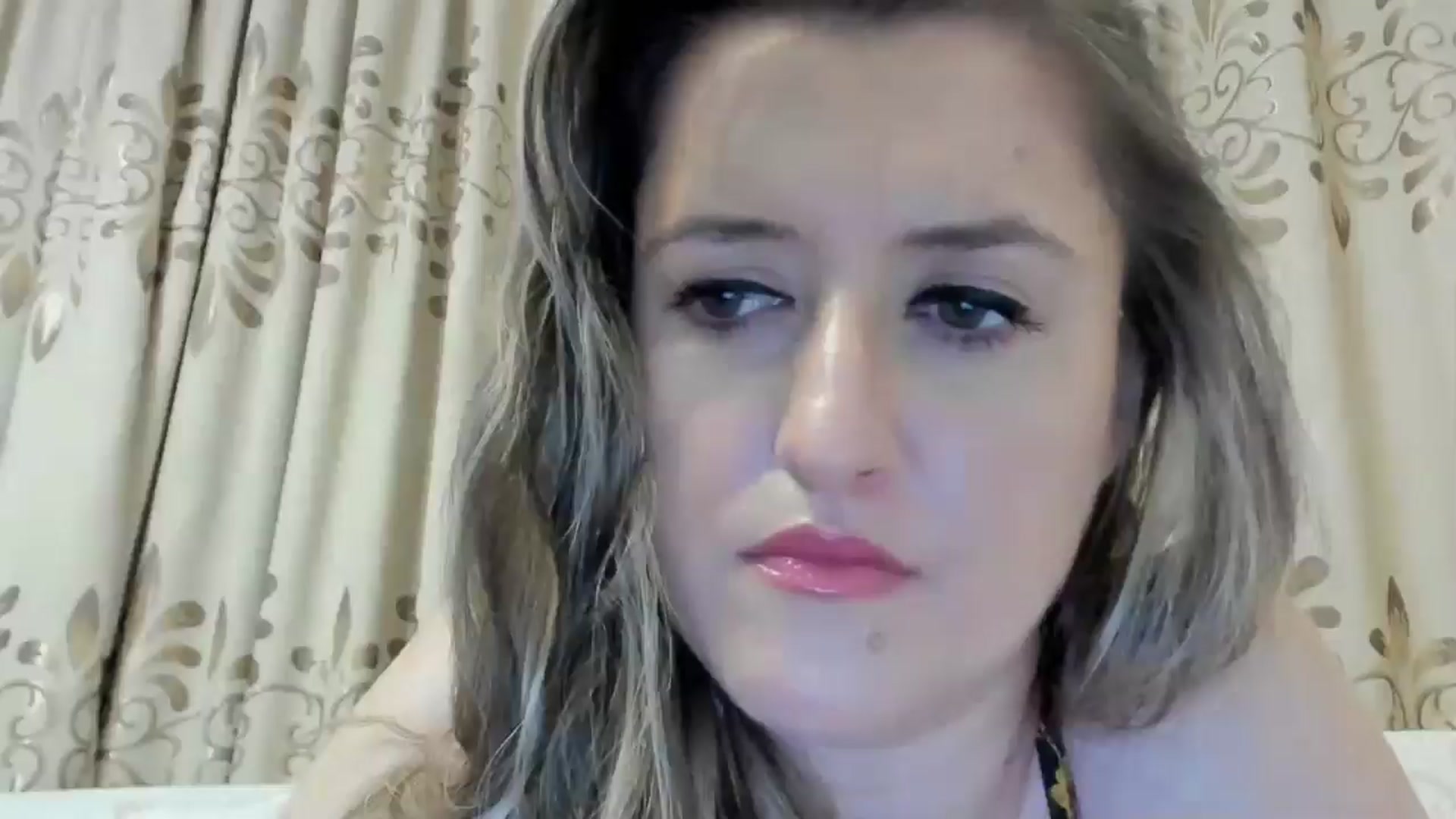 Gallery image thumbnail from BestDream's myfreecams stream on, 08/10/2024, 21:35 image 12 of 20