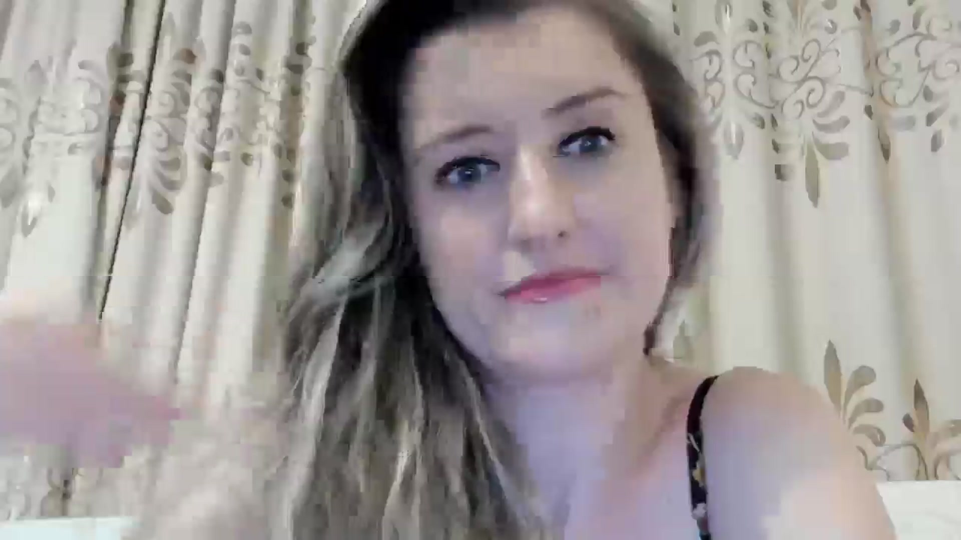 Gallery image thumbnail from BestDream's myfreecams stream on, 08/10/2024, 21:35 image 13 of 20