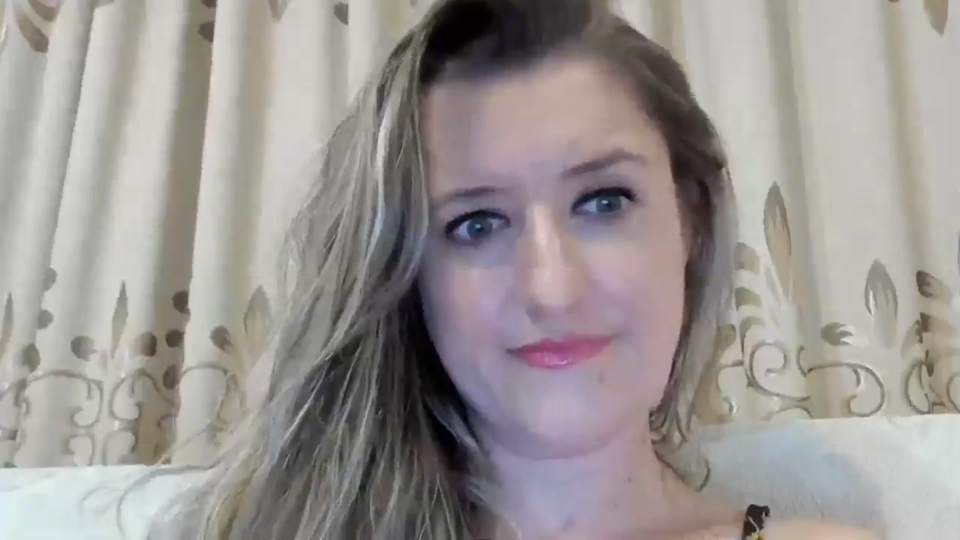 Gallery image thumbnail from BestDream's myfreecams stream on, 08/10/2024, 21:35 image 19 of 20