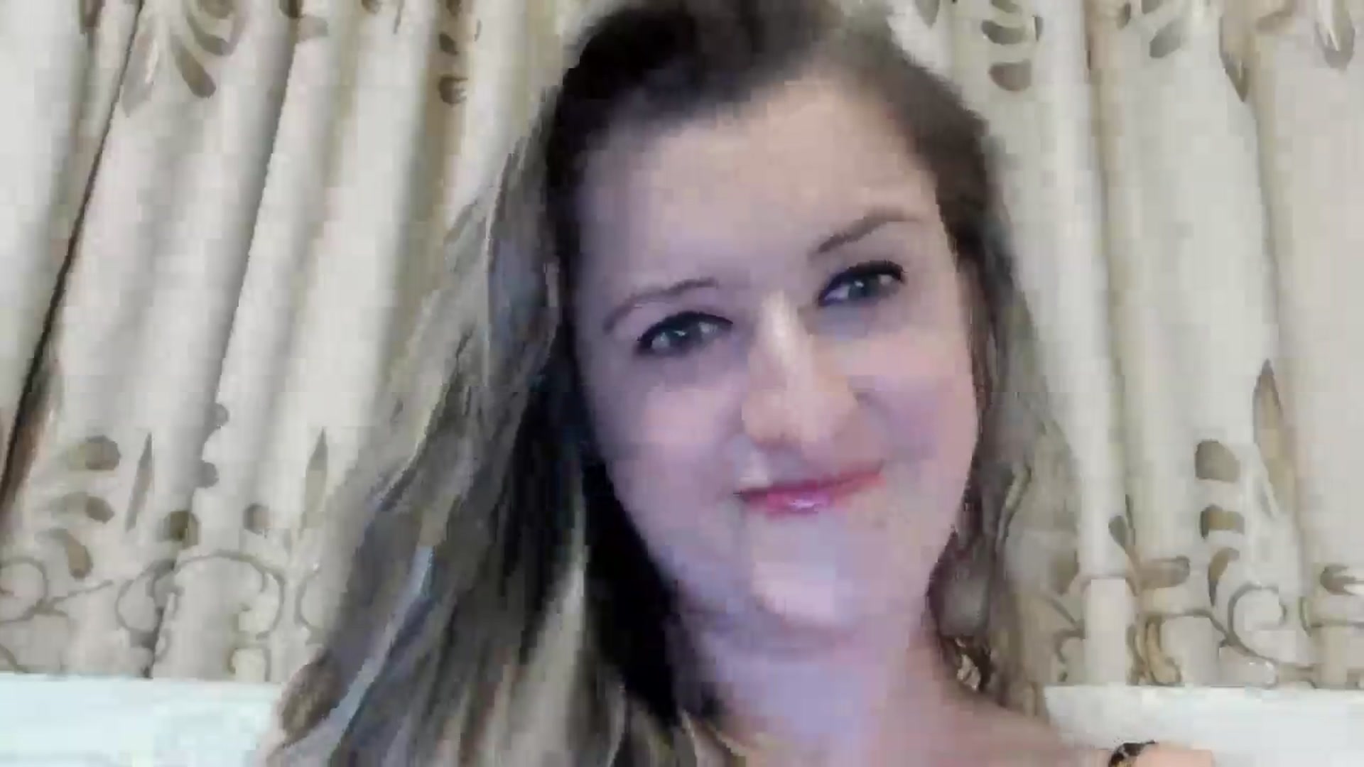 Gallery image thumbnail from BestDream's myfreecams stream on, 08/10/2024, 23:01 image 5 of 20
