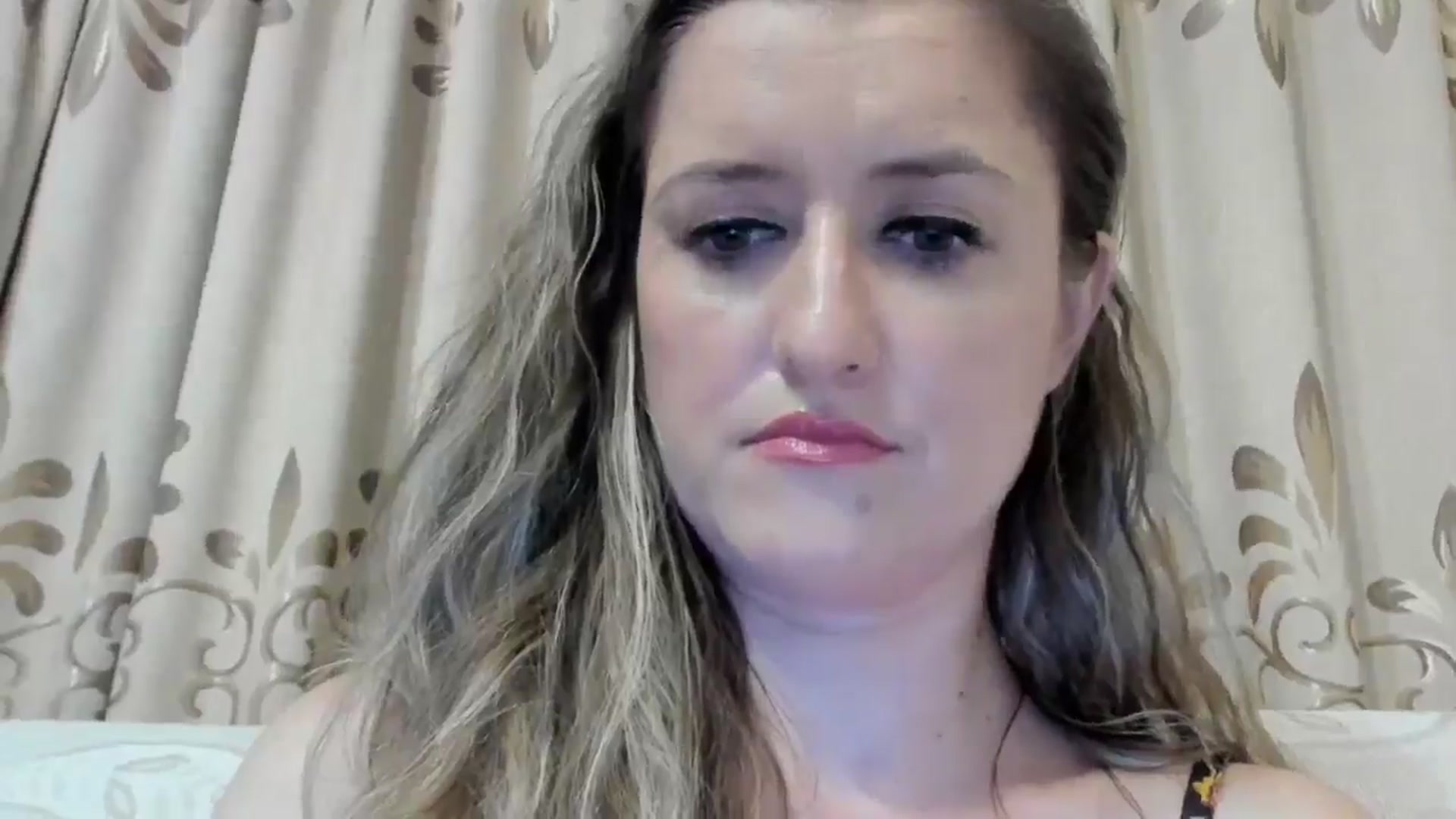 Gallery image thumbnail from BestDream's myfreecams stream on, 08/10/2024, 23:01 image 17 of 20