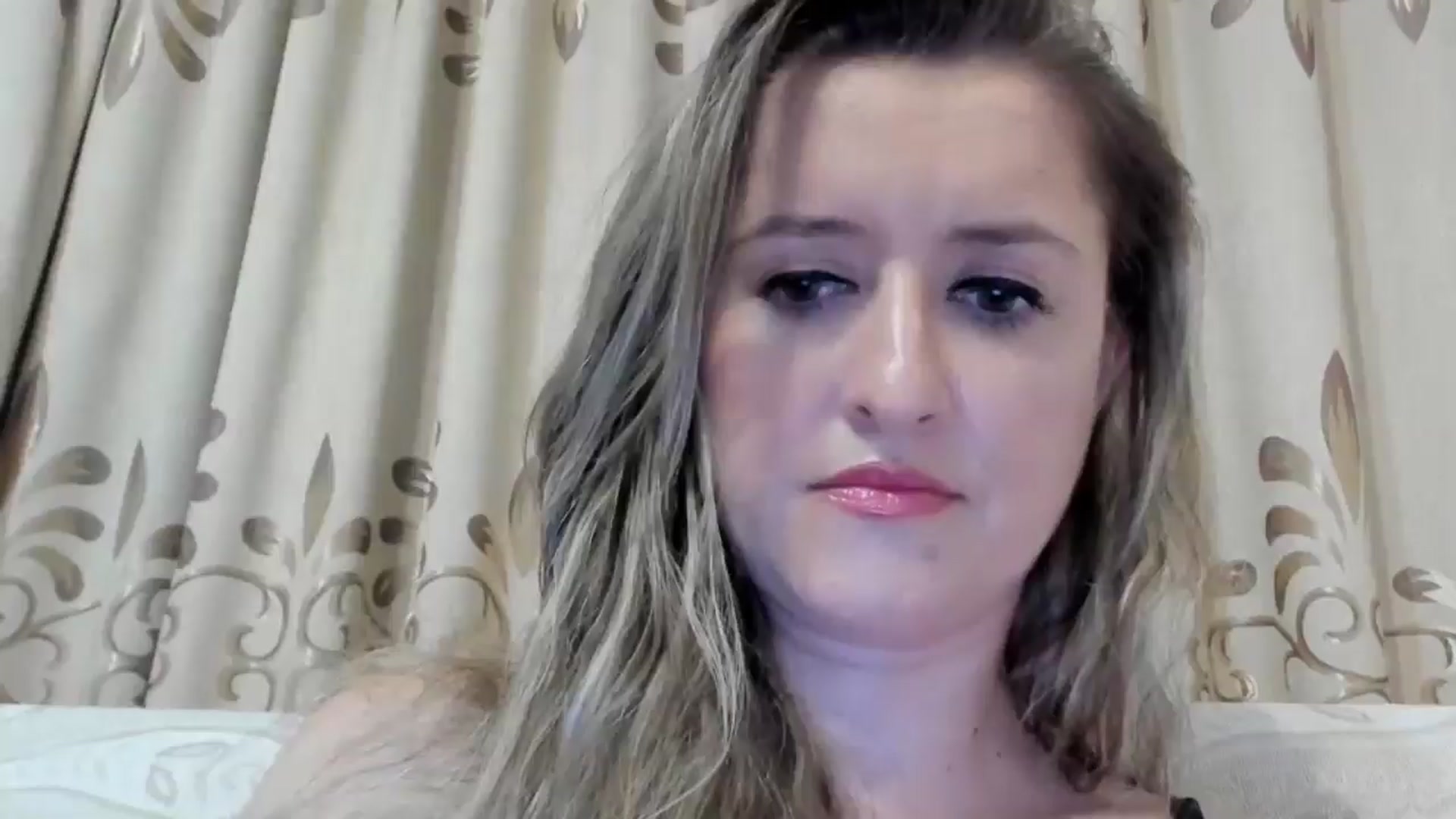 Gallery image thumbnail from BestDream's myfreecams stream on, 08/10/2024, 23:01 image 12 of 20