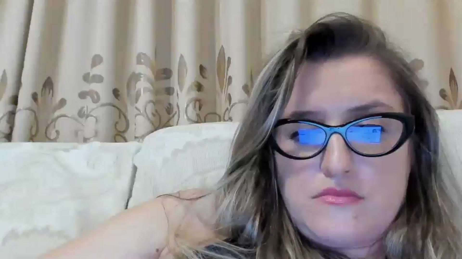 Gallery image thumbnail from BestDream's myfreecams stream on, 08/11/2024, 01:22 image 18 of 20