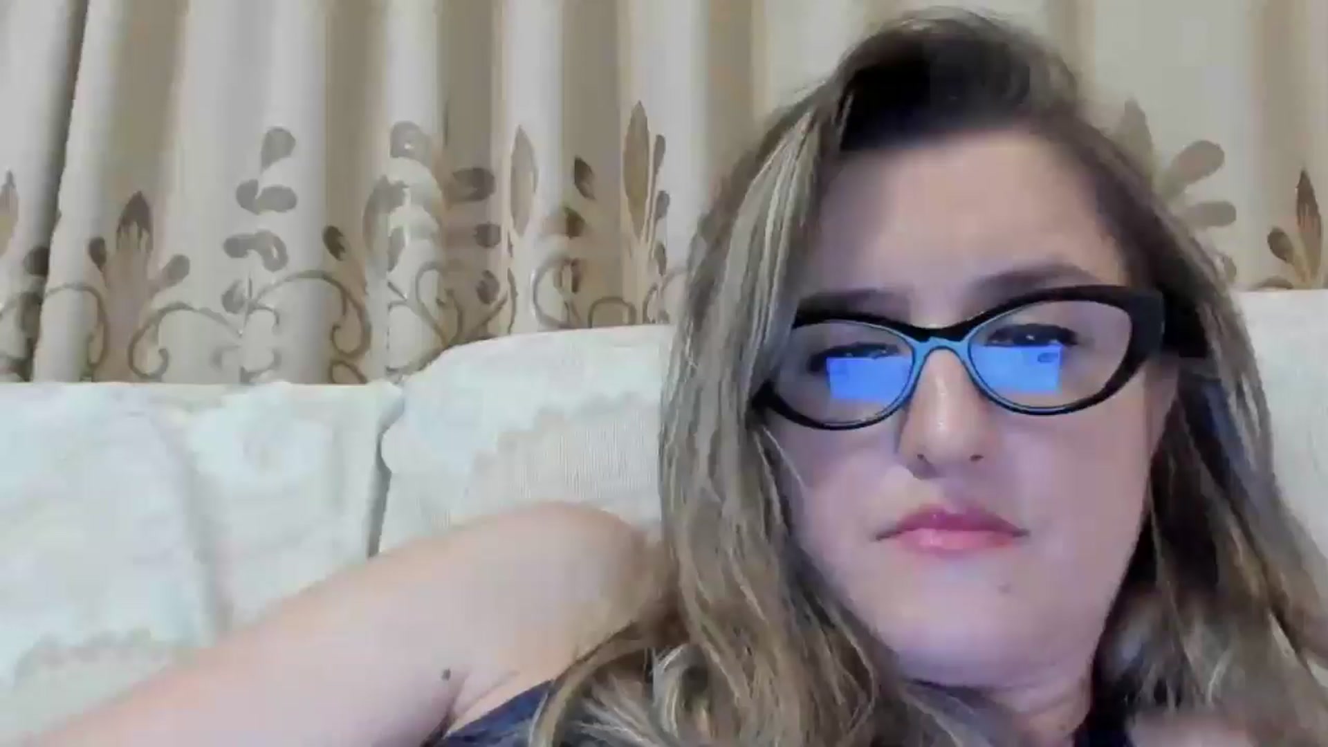 Gallery image thumbnail from BestDream's myfreecams stream on, 08/11/2024, 02:17 image 9 of 20