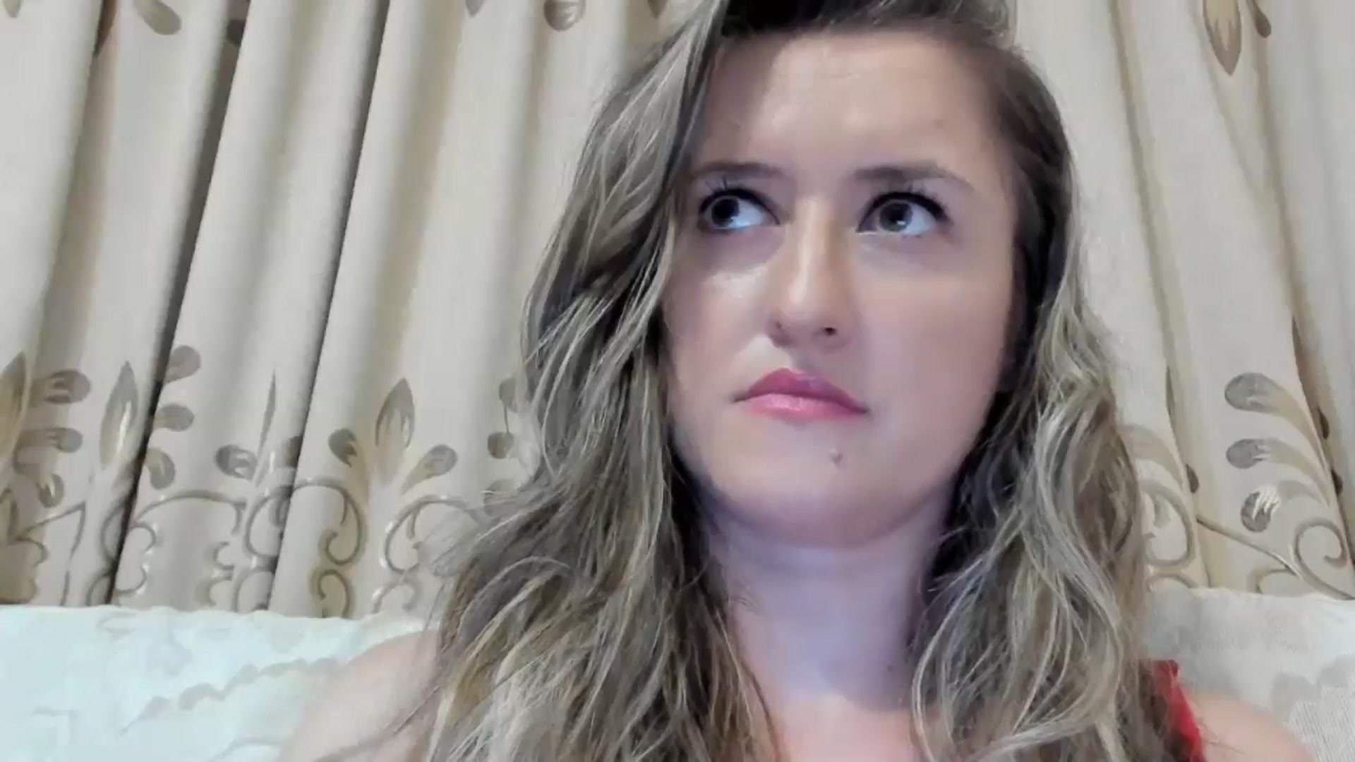 Gallery image thumbnail from BestDream's myfreecams stream on, 08/11/2024, 21:23 image 3 of 20