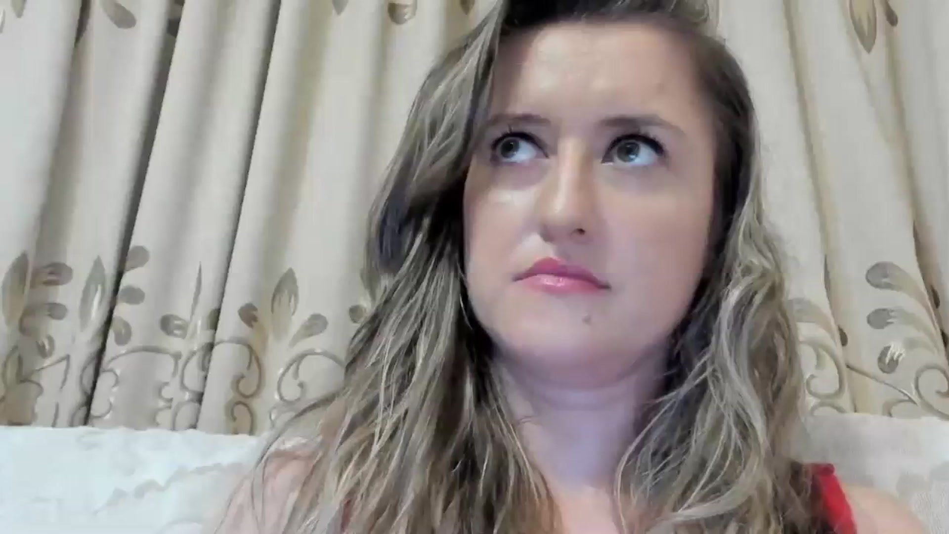 Gallery image thumbnail from BestDream's myfreecams stream on, 08/11/2024, 21:23 image 6 of 20
