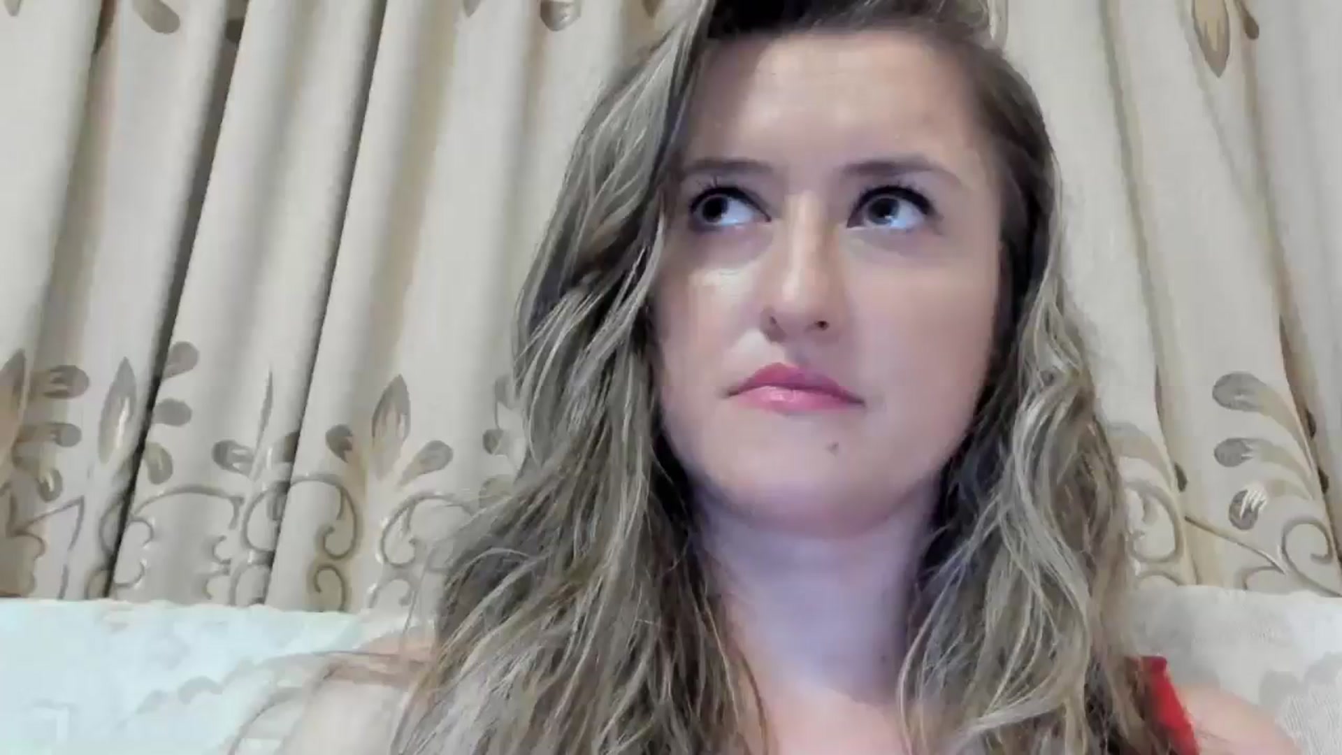 Gallery image thumbnail from BestDream's myfreecams stream on, 08/11/2024, 21:23 image 2 of 20