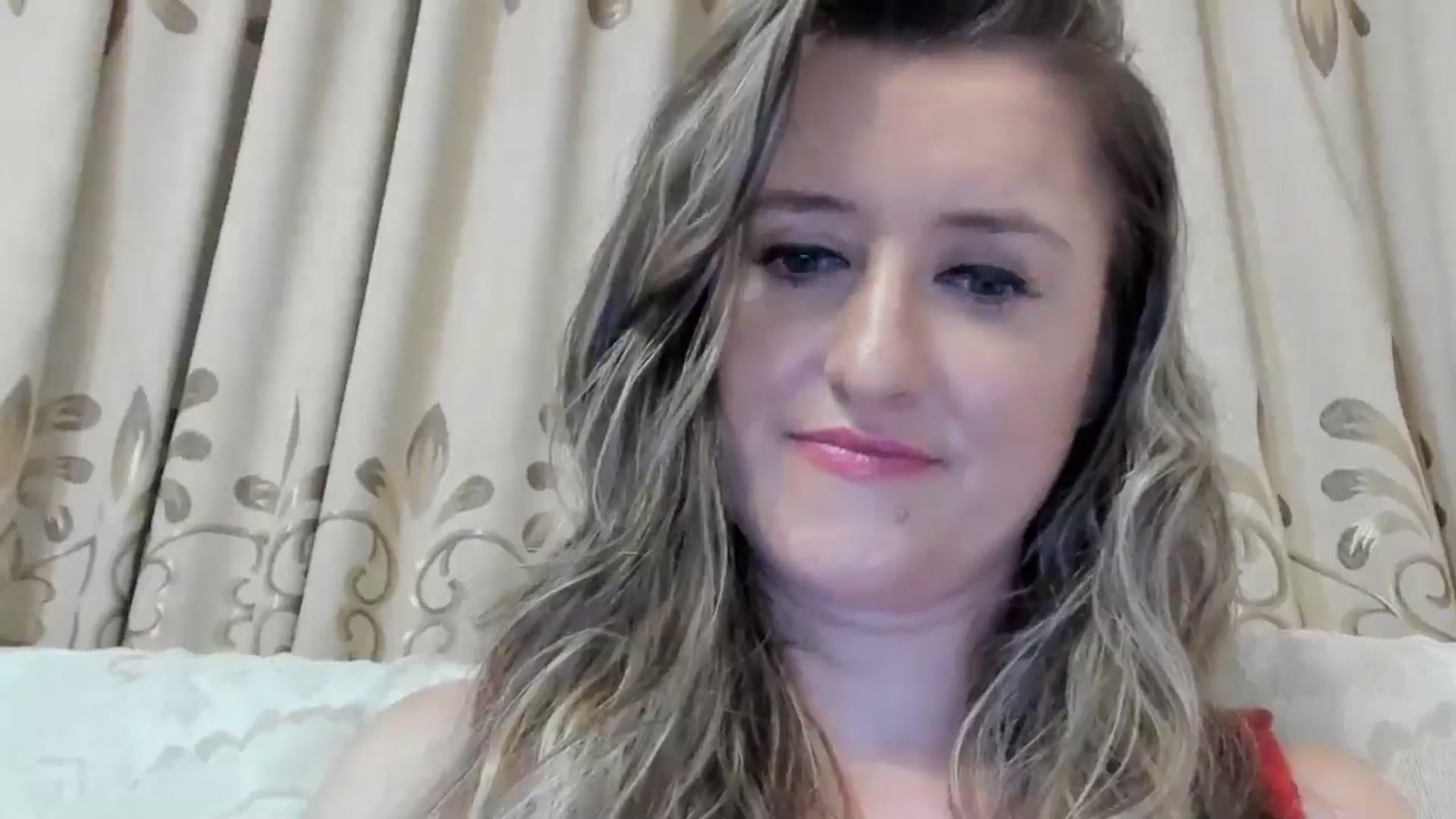 Gallery image thumbnail from BestDream's myfreecams stream on, 08/11/2024, 21:23 image 4 of 20