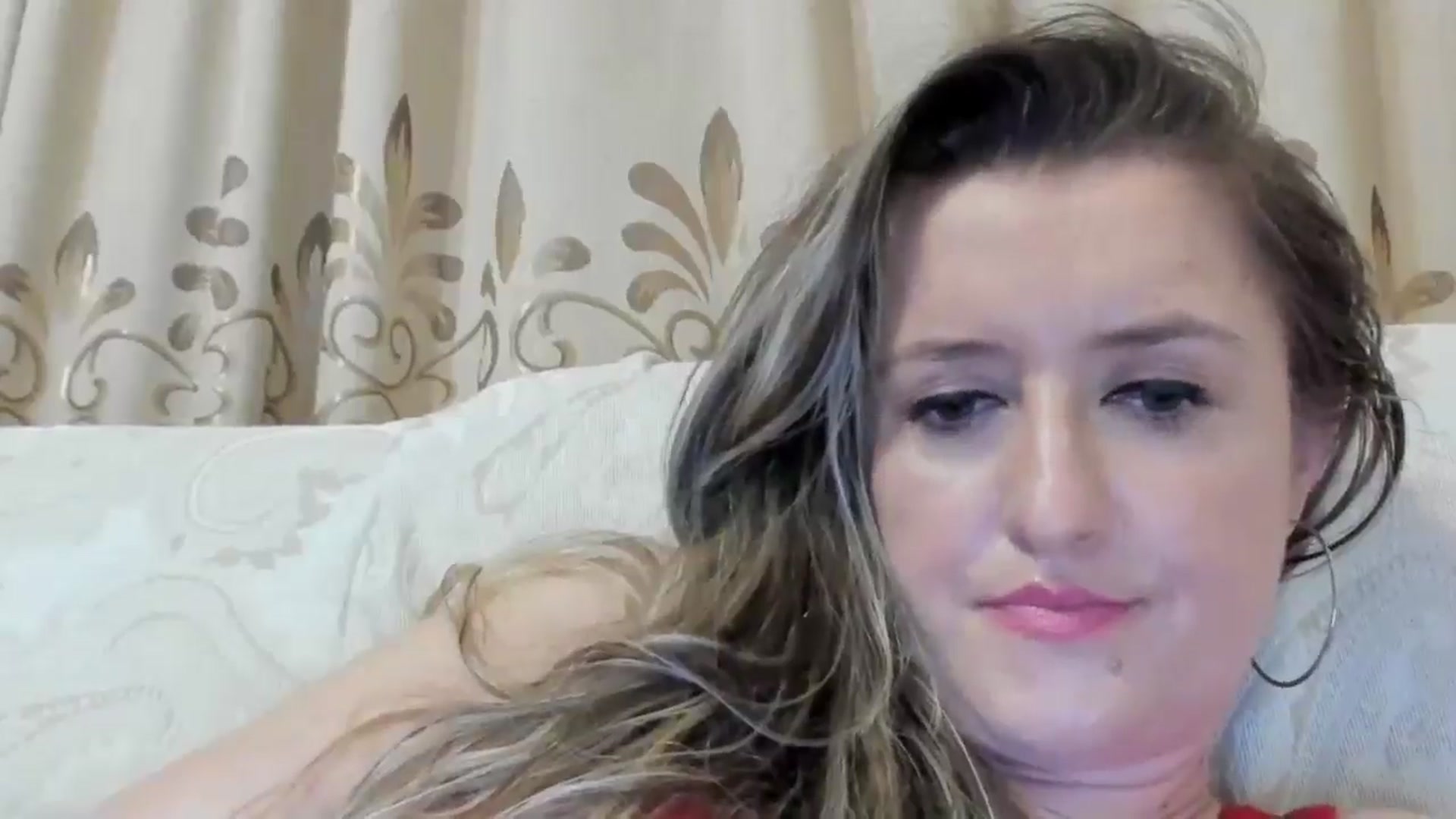 Gallery image thumbnail from BestDream's myfreecams stream on, 08/11/2024, 22:34 image 3 of 20