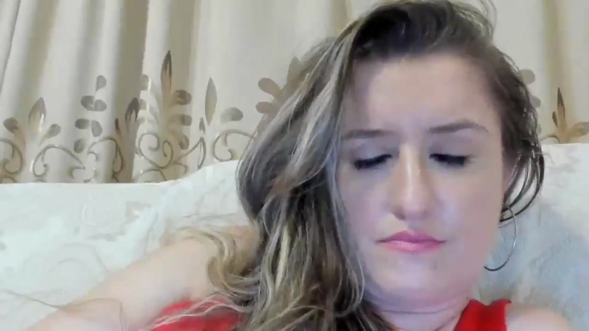 Gallery image thumbnail from BestDream's myfreecams stream on, 08/11/2024, 22:34 image 4 of 20