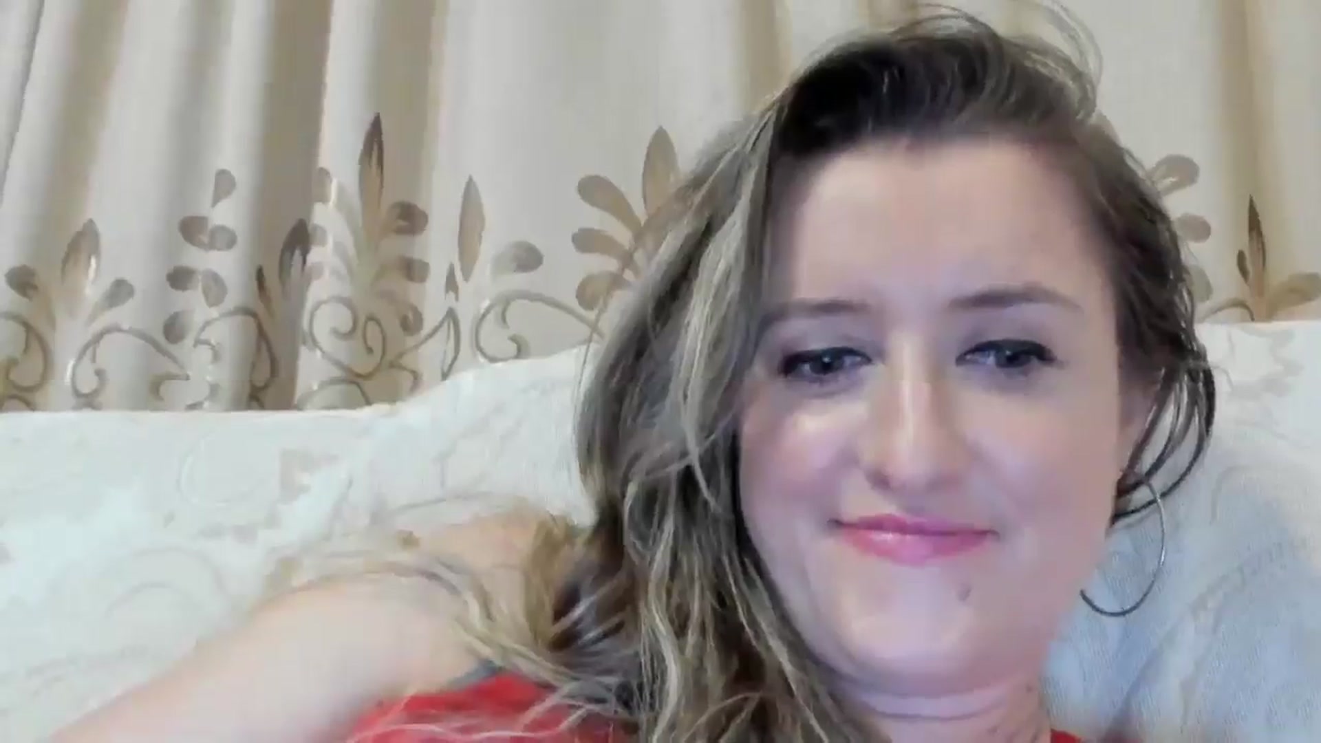 Gallery image thumbnail from BestDream's myfreecams stream on, 08/11/2024, 22:34 image 5 of 20